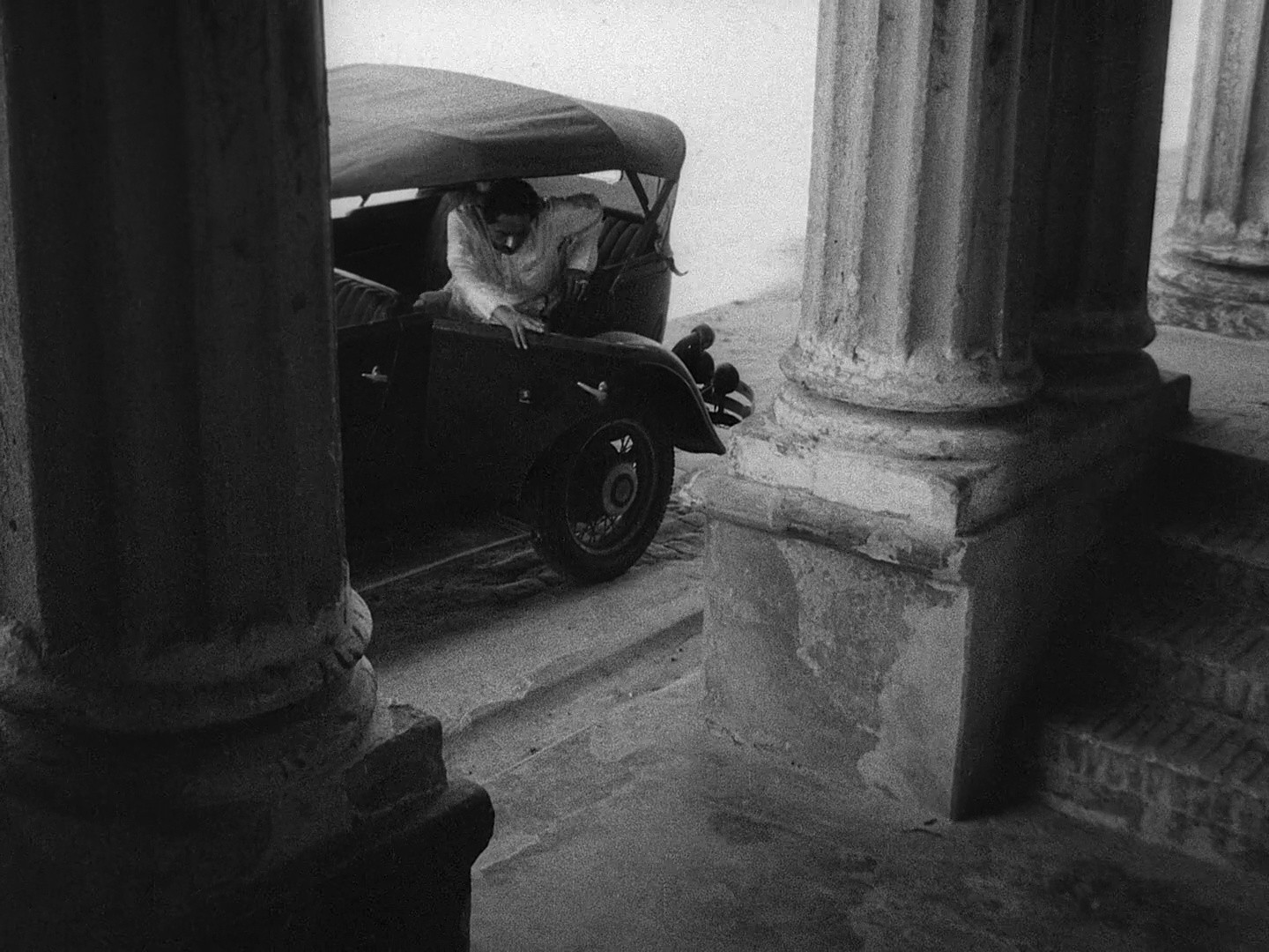 The Music Room (1958) —  shot,  lighting