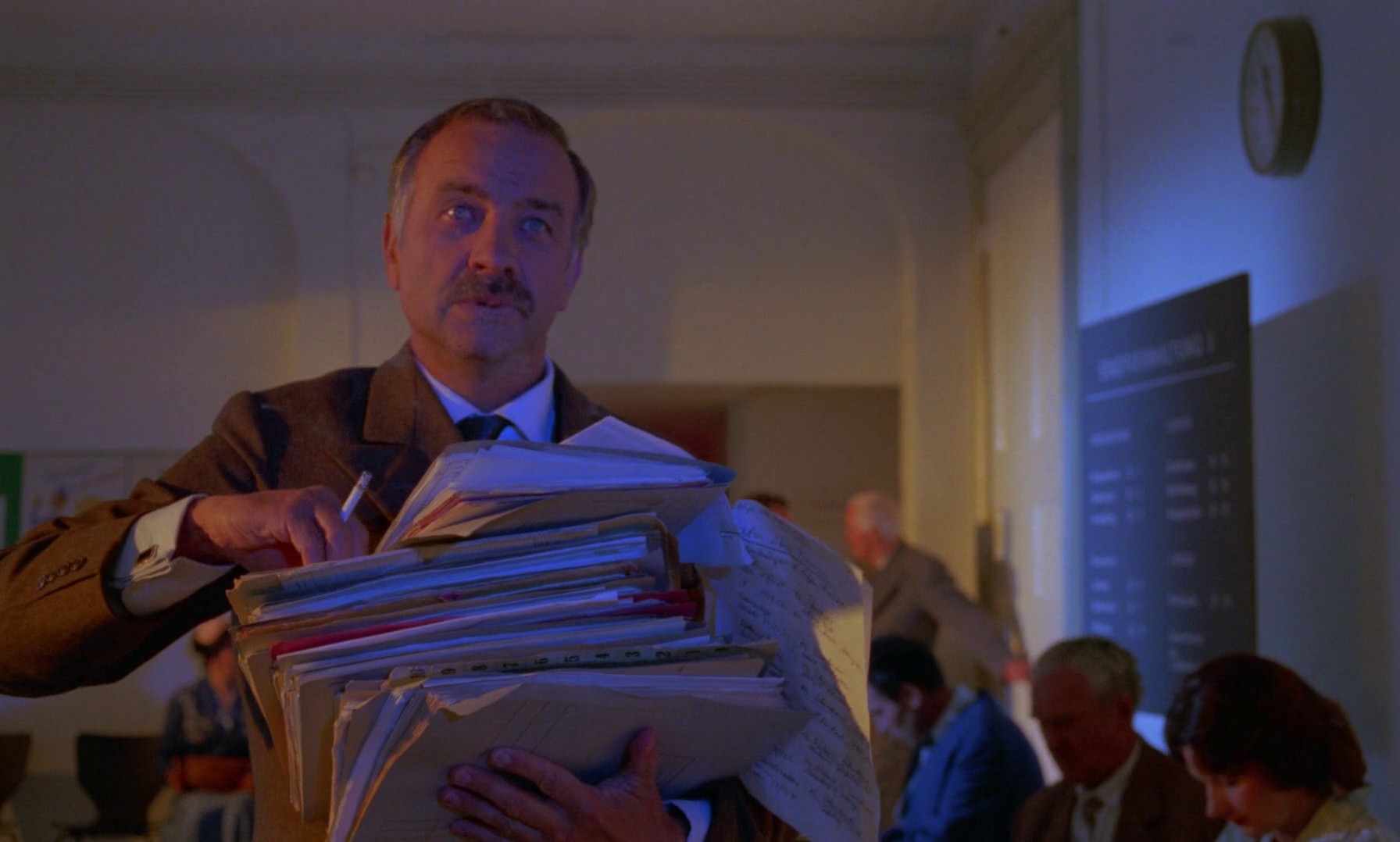 Lola (1981) —  shot,  lighting