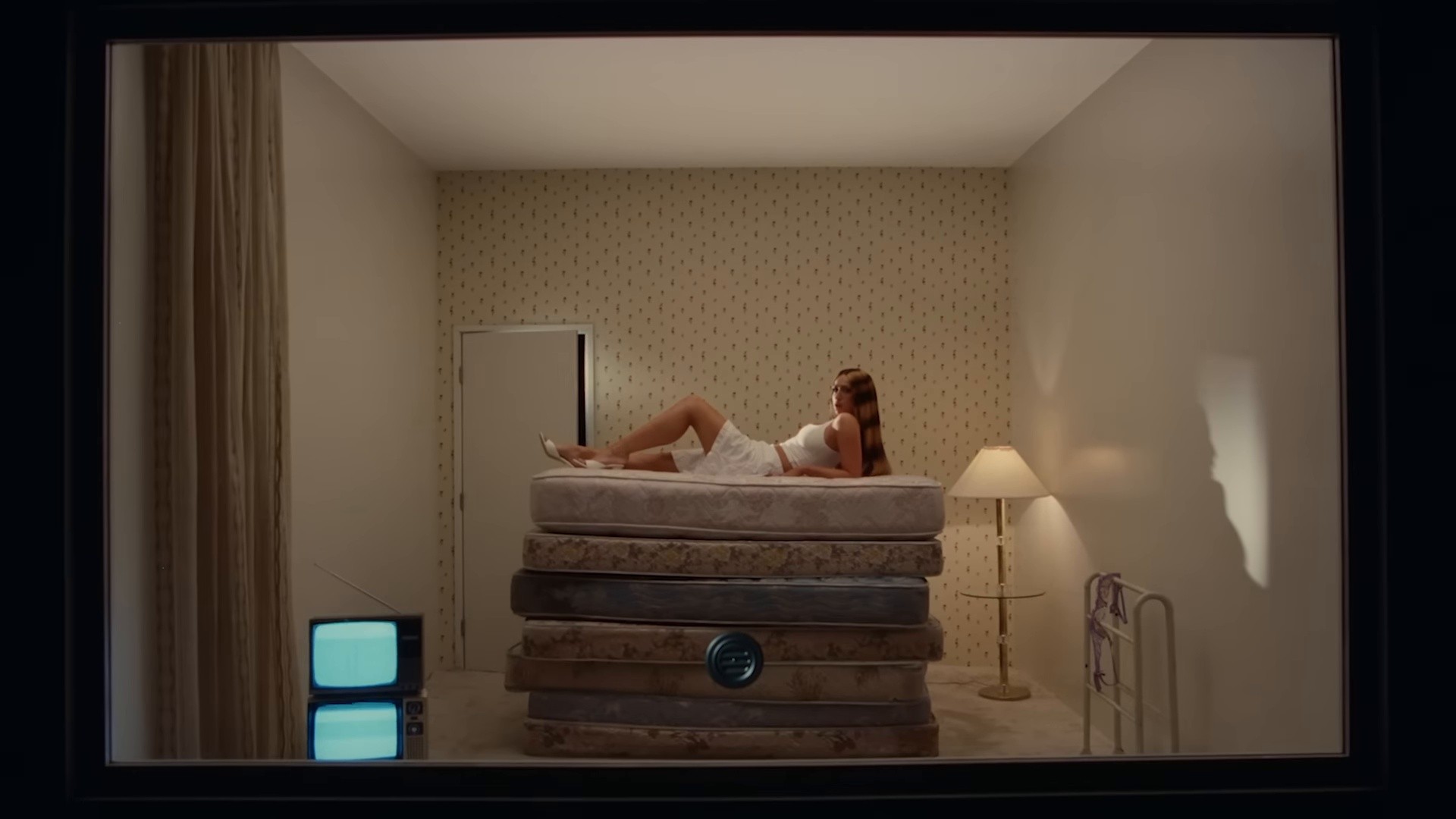 Sports car (2025) —  shot,  lighting