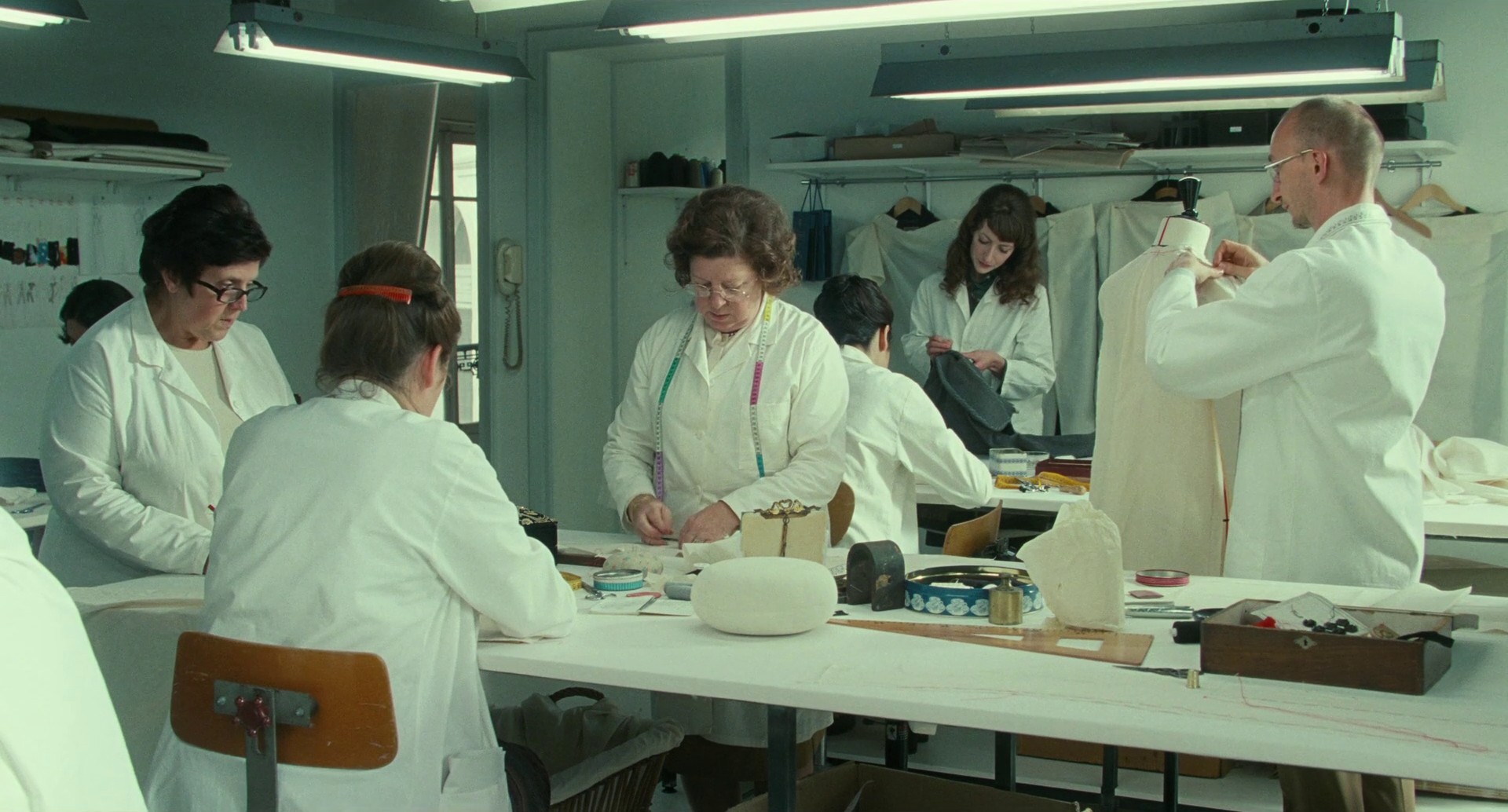 Saint Laurent (2014) —  shot,  lighting