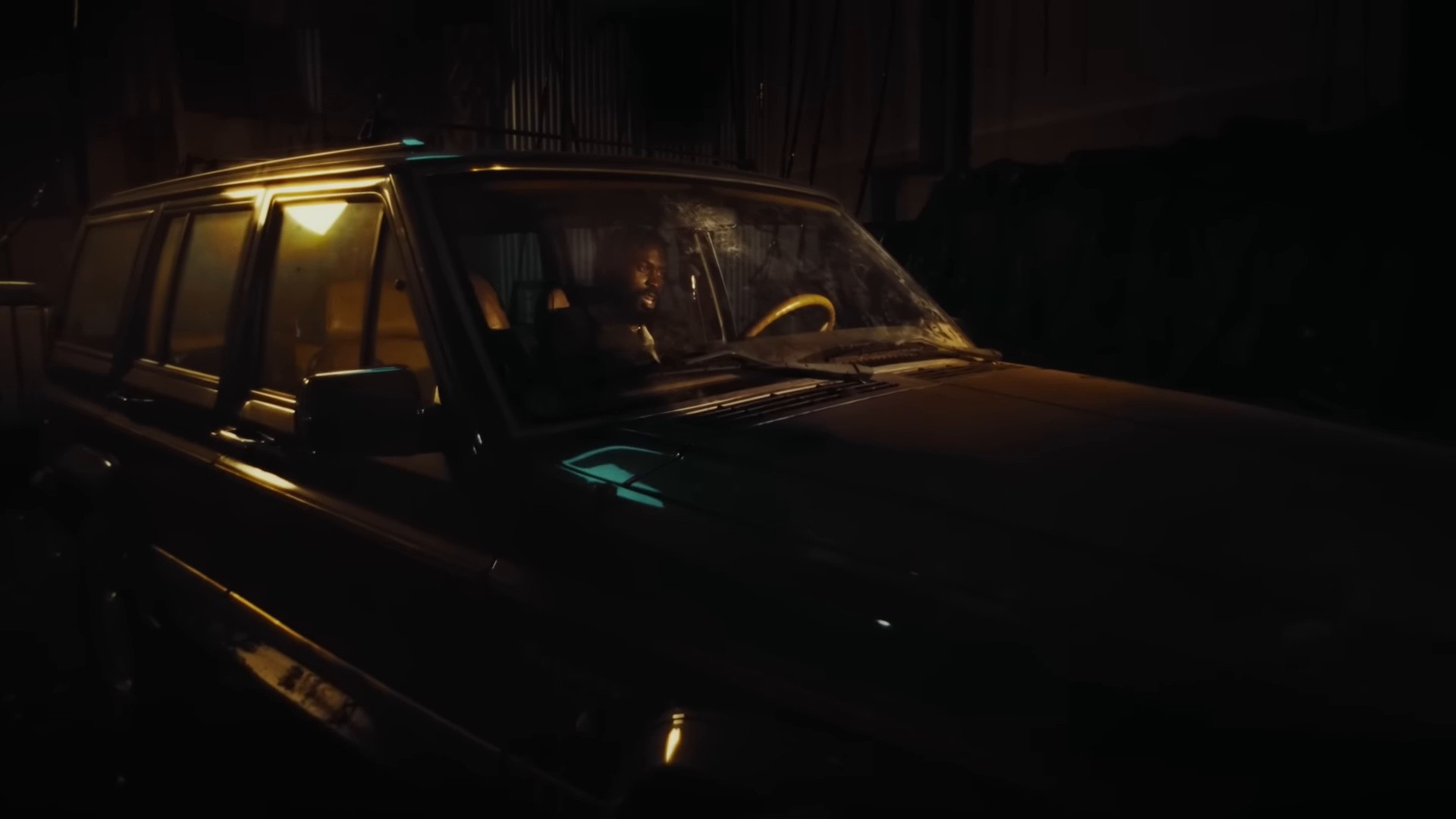 Laisse-moi tranquille (2024) —  shot,  lighting