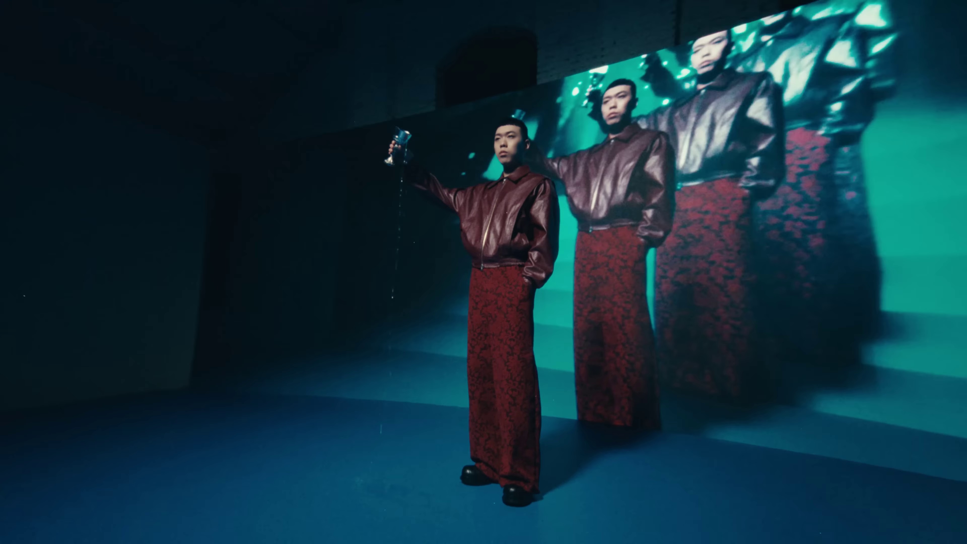 Holy Toast (2023) —  shot,  lighting