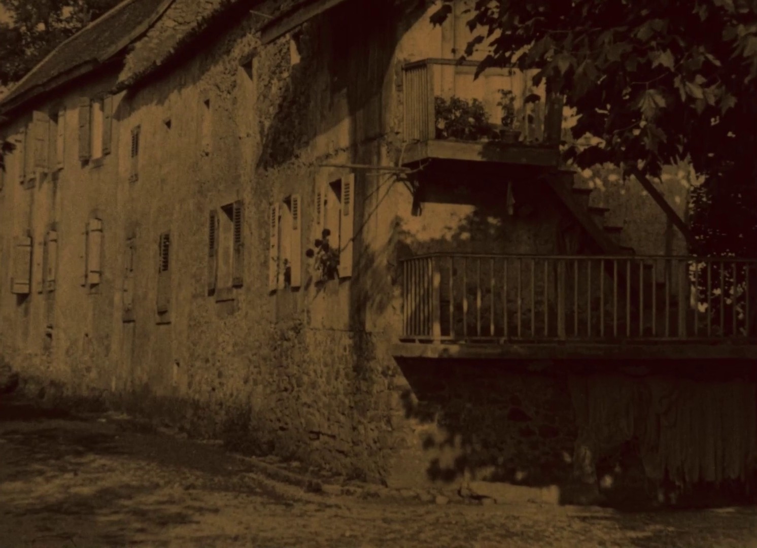 The Vocation of André Carel (1925) —  shot,  lighting