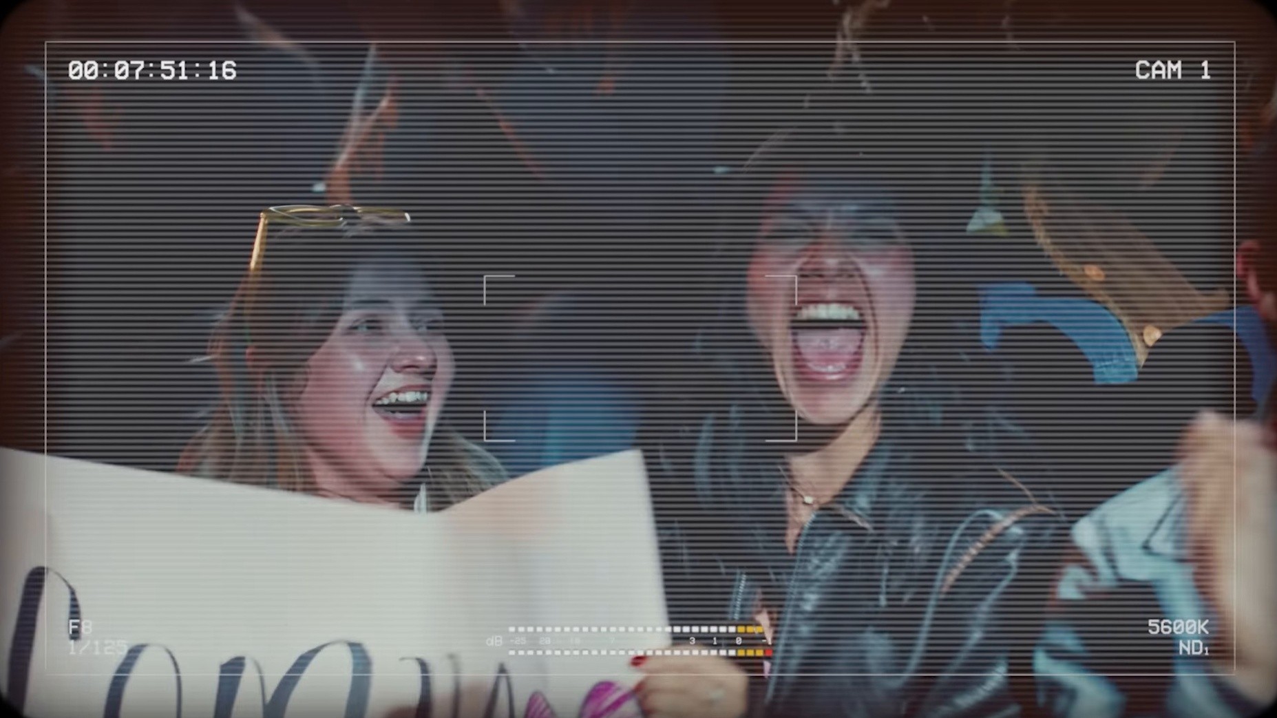 Me Toca A Mí (2025) —  shot,  lighting