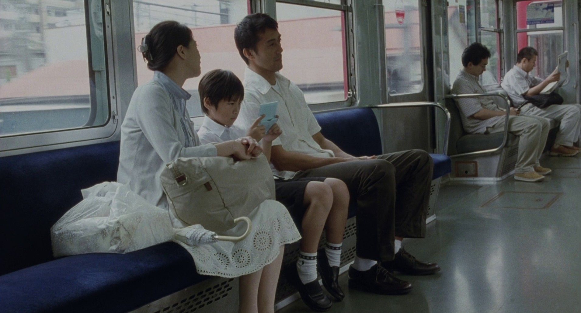 Still Walking (2010) —  shot,  lighting