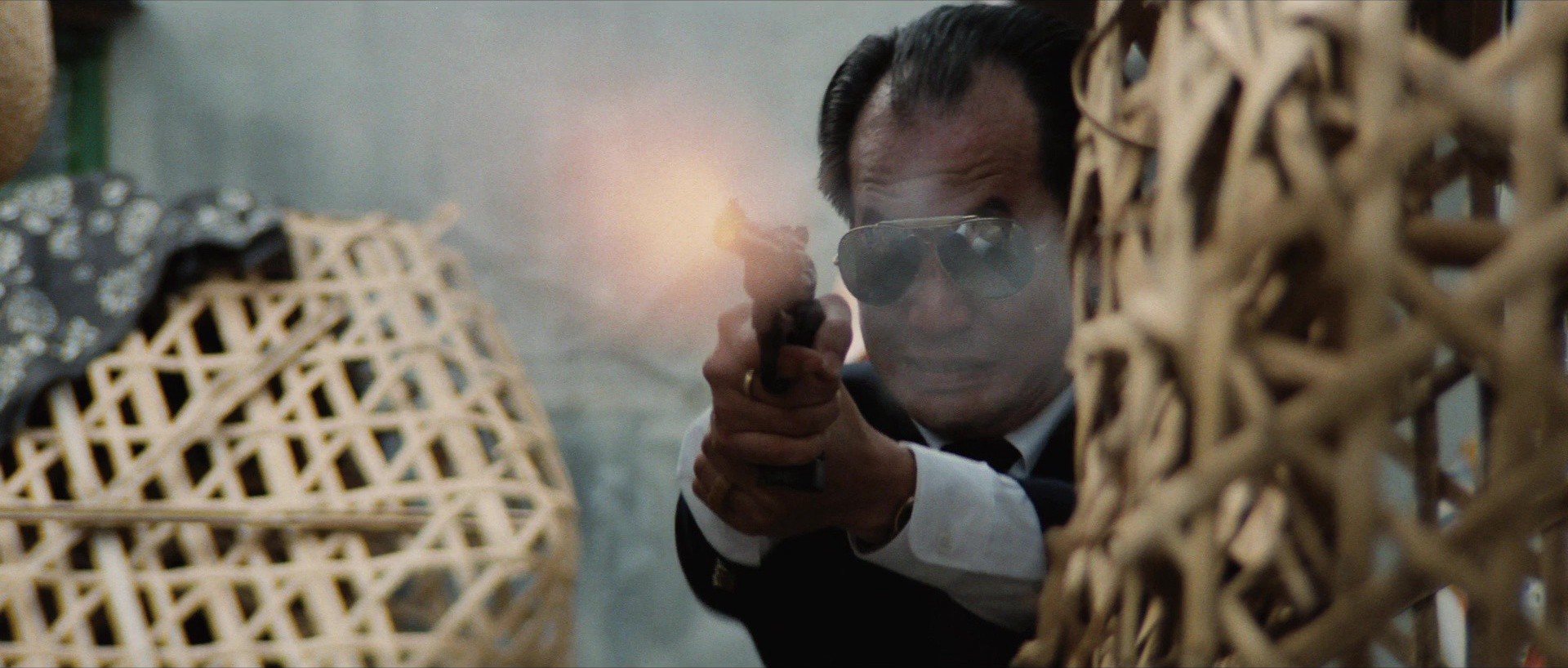 Police Story (1985) —  shot,  lighting