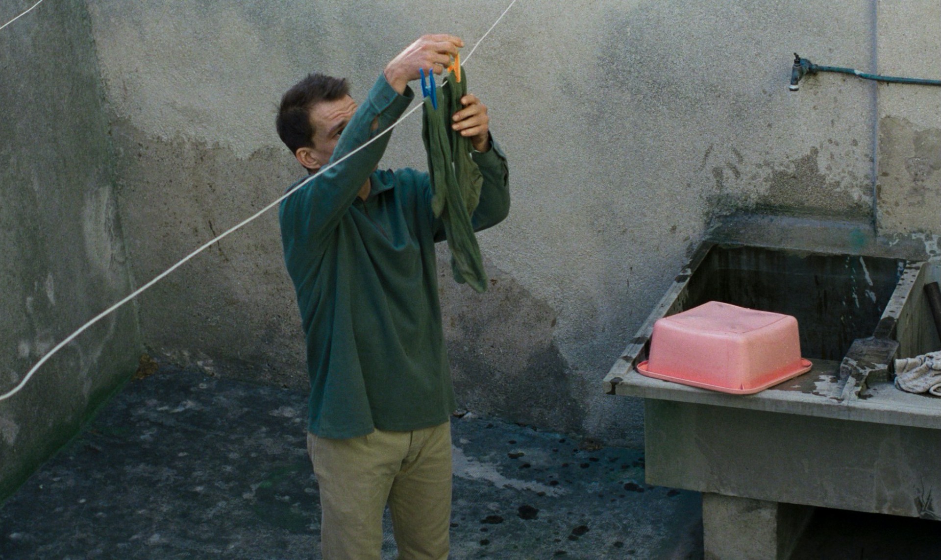 Beau travail (1999) —  shot,  lighting