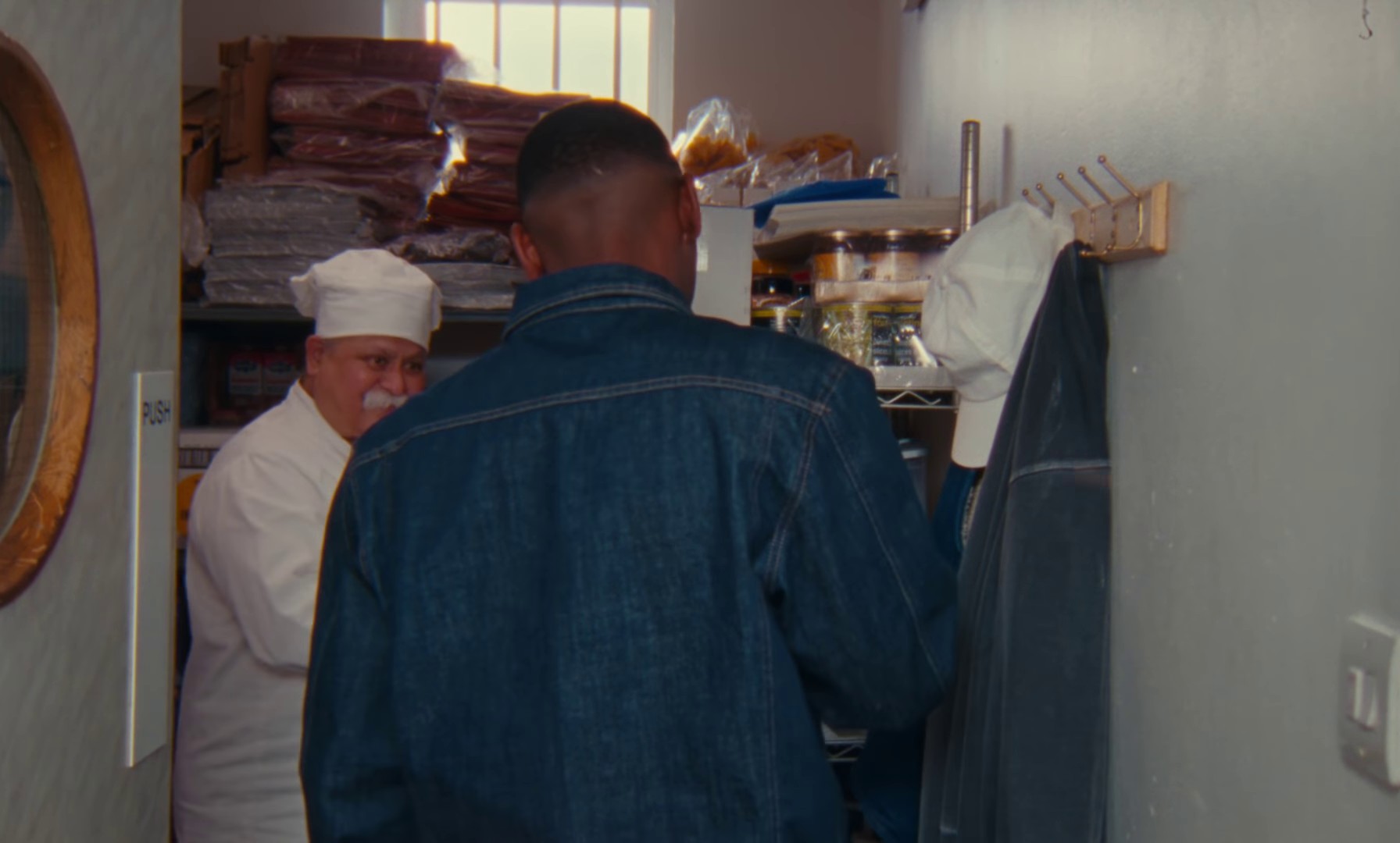 Chicken Wings (2021) —  shot,  lighting