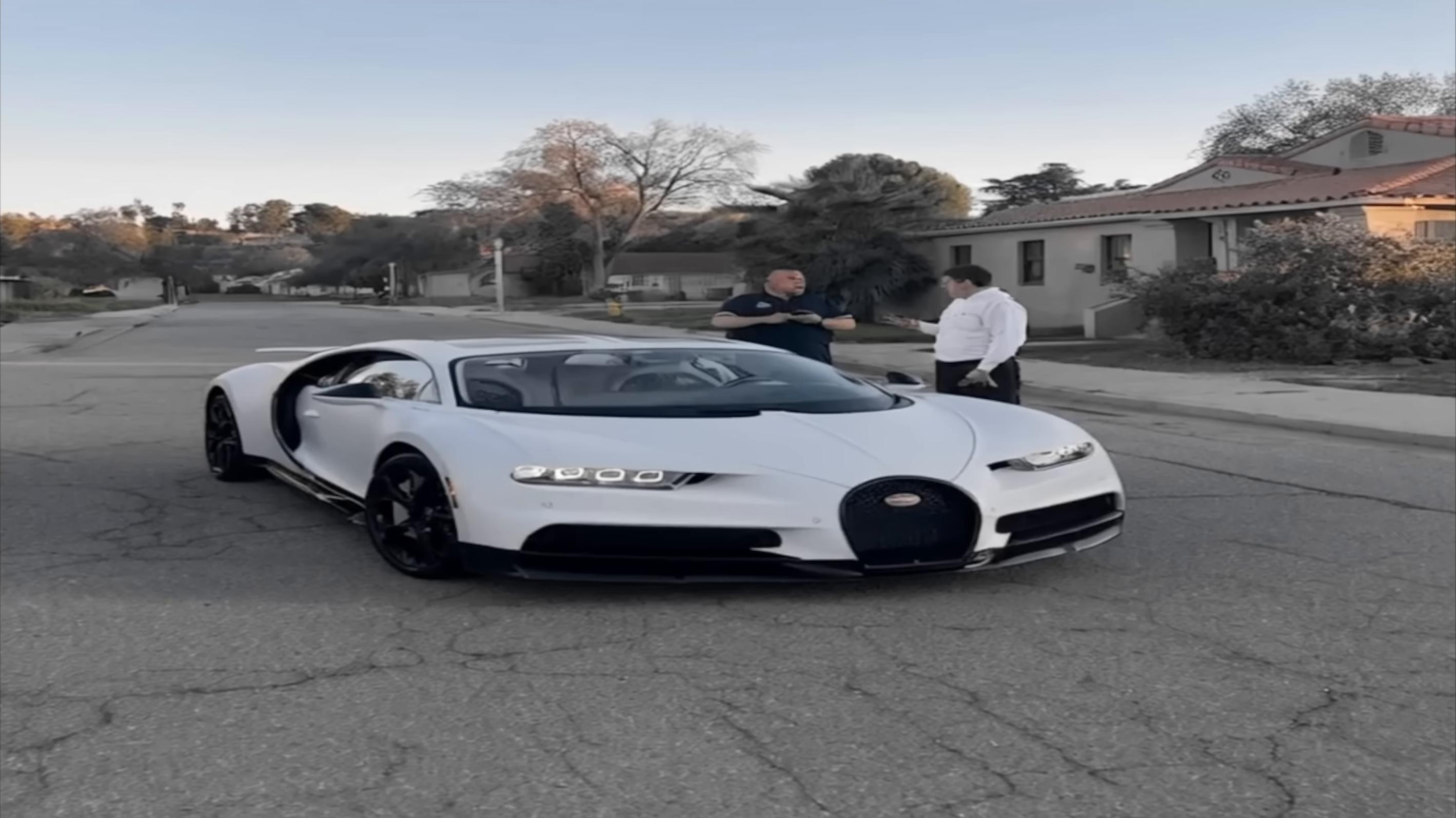 EL CLúB (2024) —  shot,  lighting