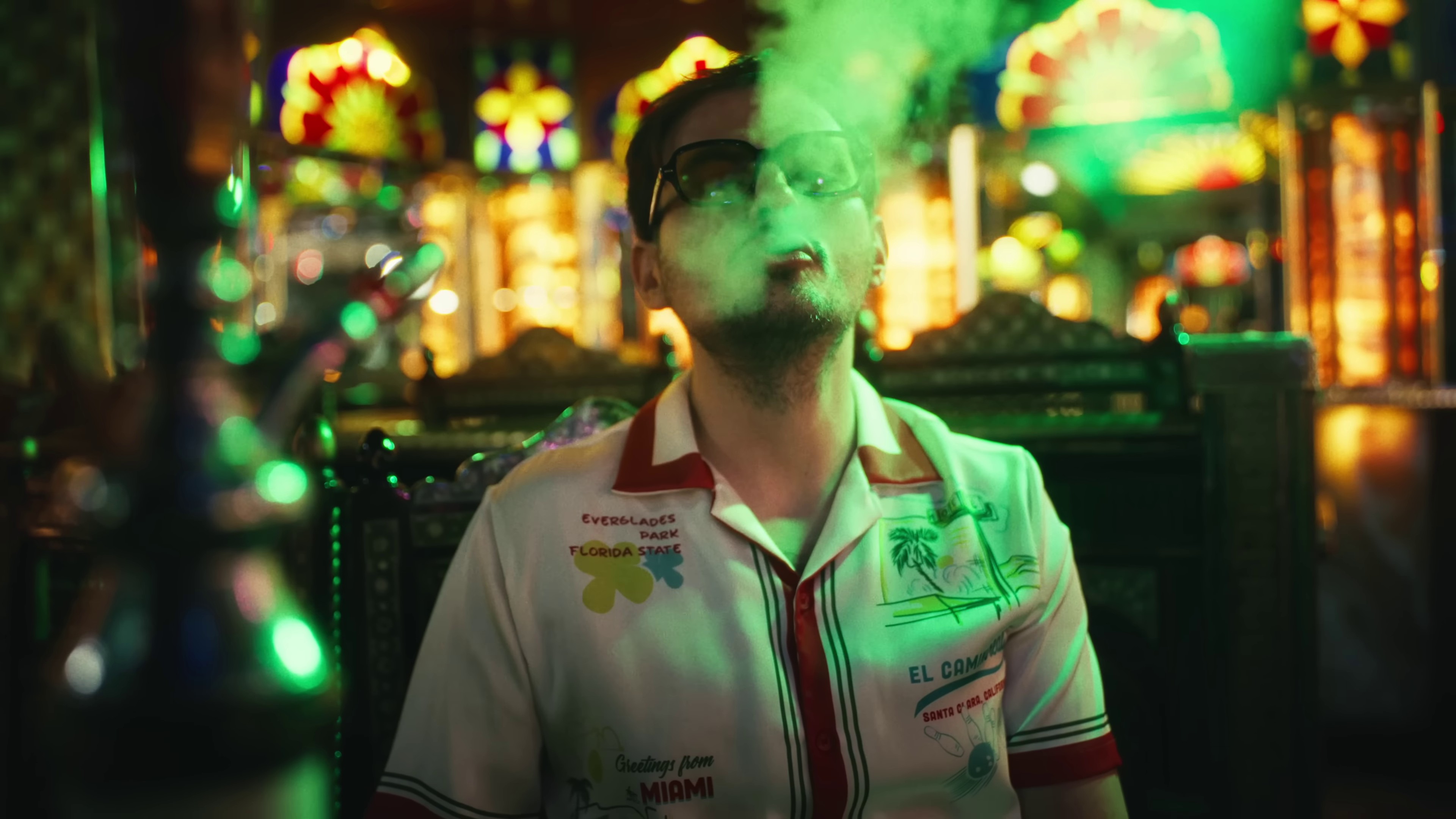 Beautiful People (Stay High) (2024) —  shot,  lighting