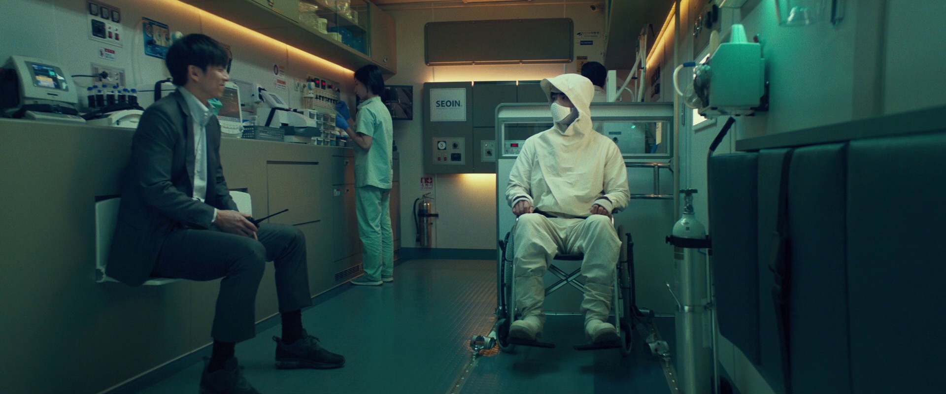 Seobok (2021) —  shot,  lighting