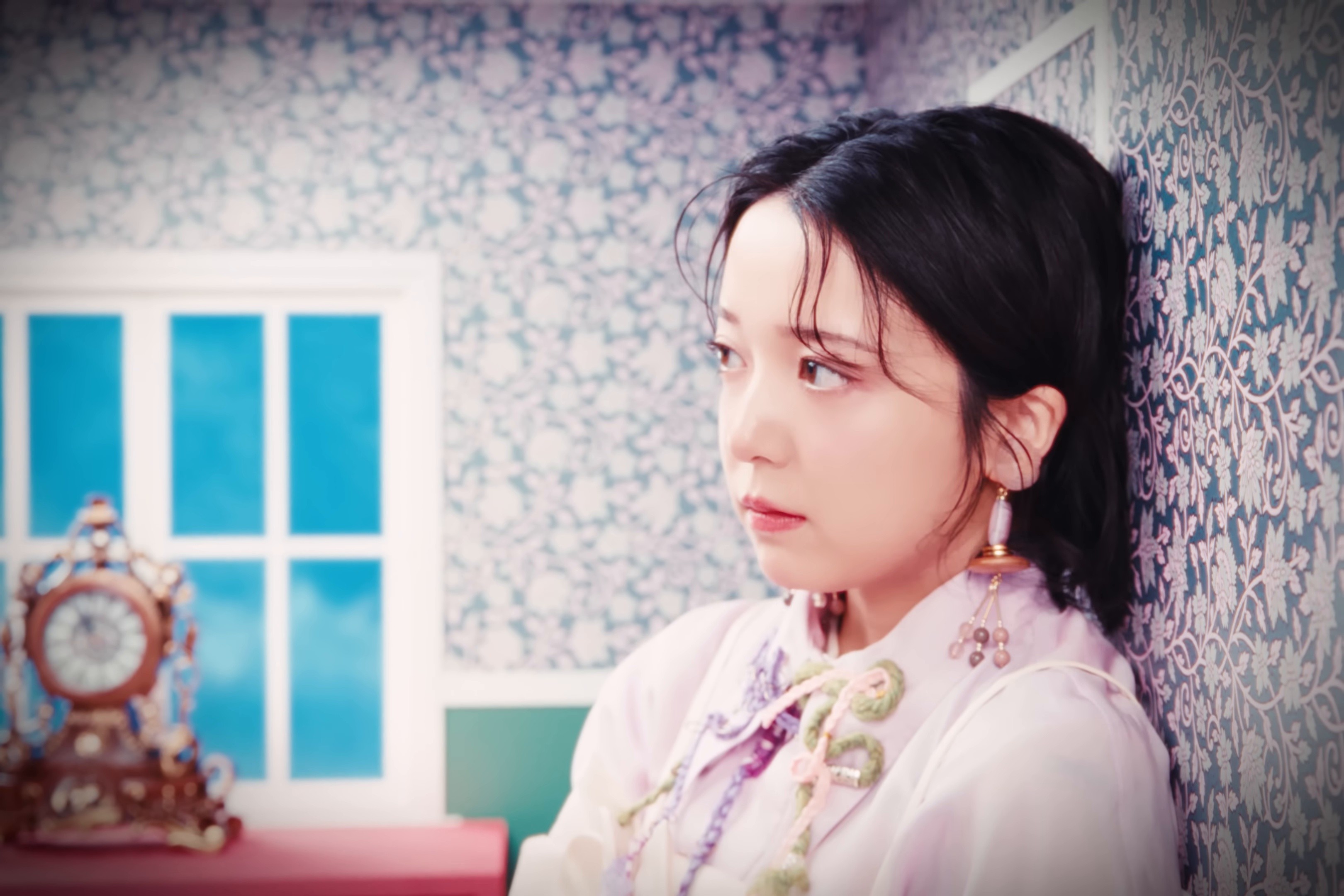 Wonder!  (2025) —  shot,  lighting