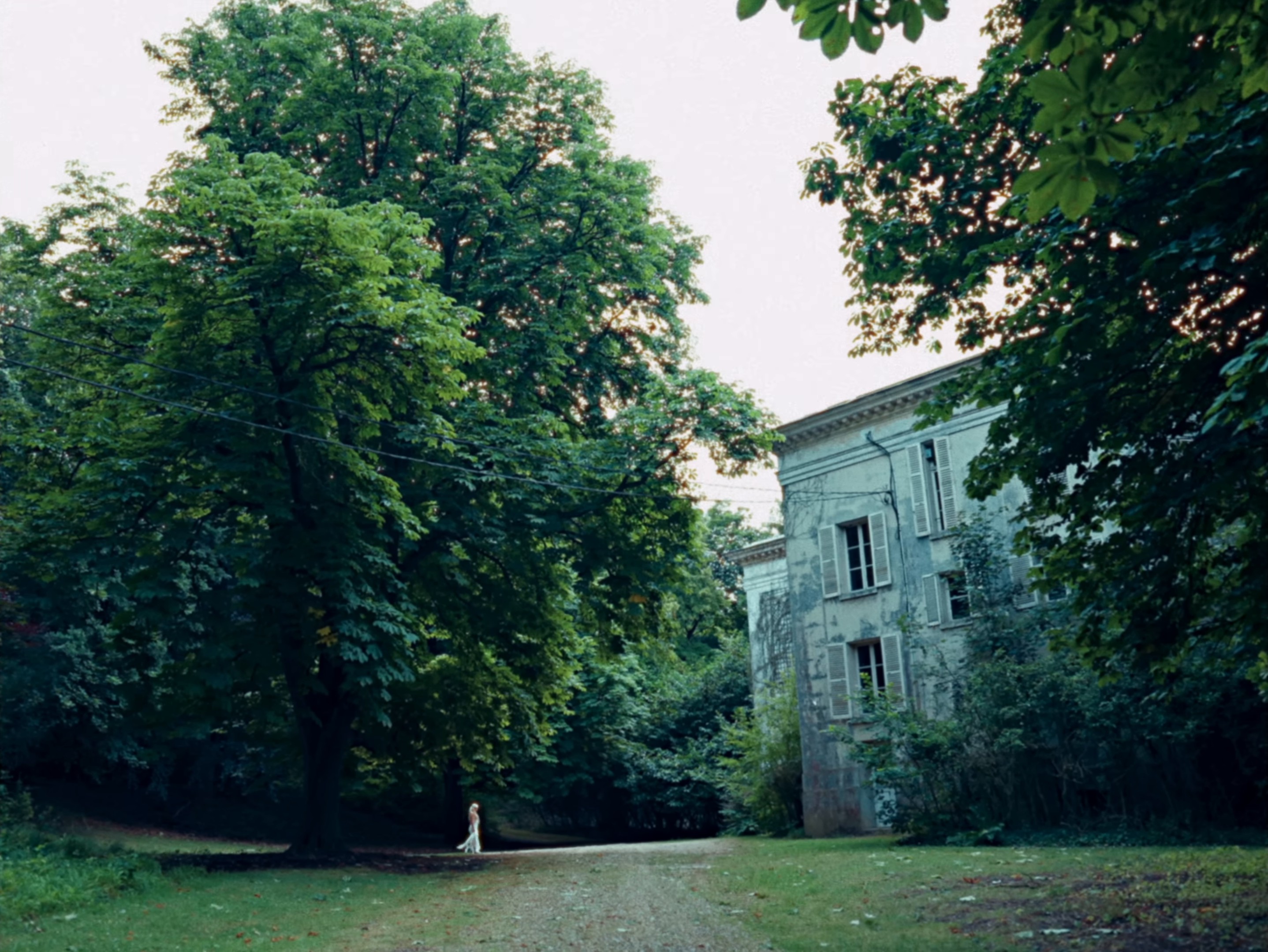 Kon Nafsak (2024) —  shot,  lighting