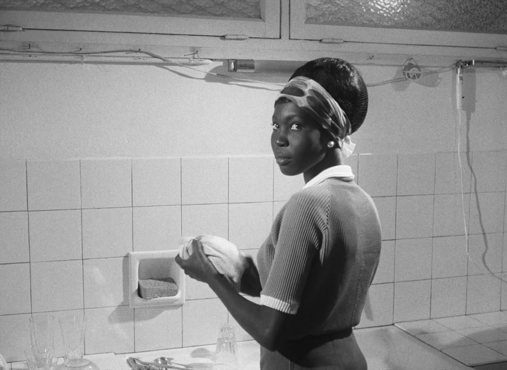 Black Girl (1966) —  shot,  lighting