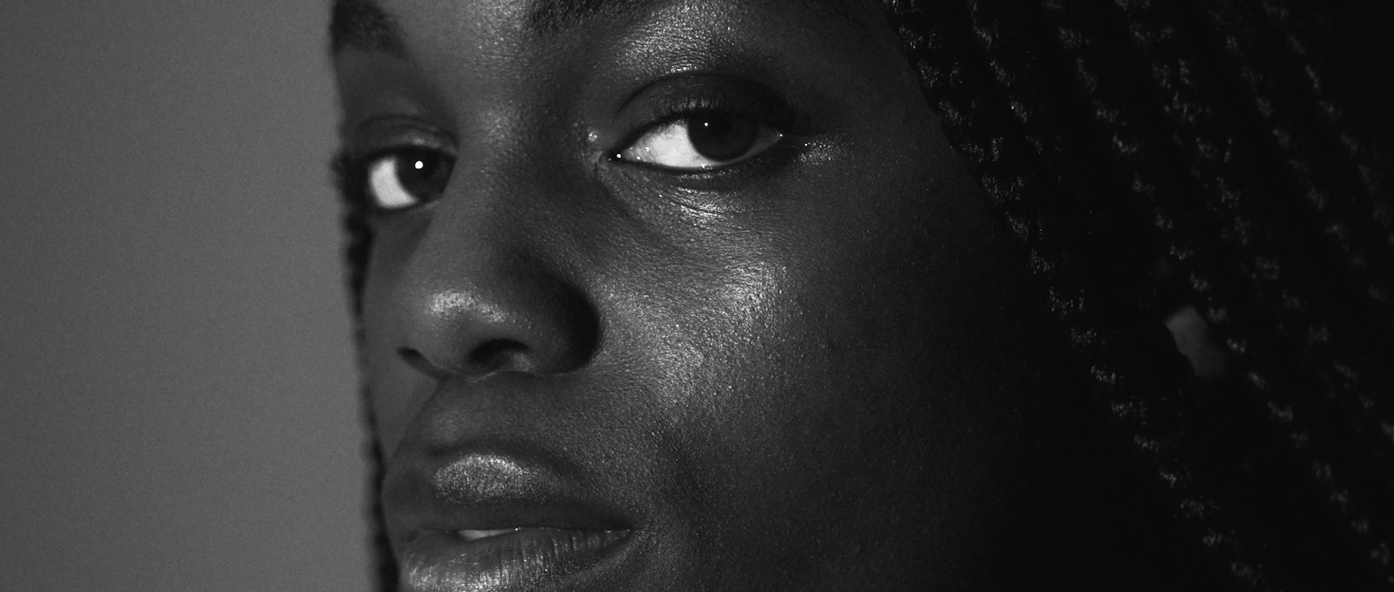 Karl Lagerfeld - UW 2021 (2021) —  shot,  lighting