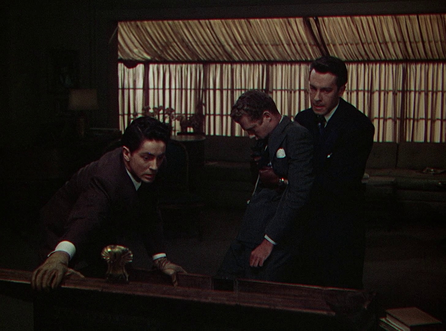 Rope (1948) —  shot,  lighting