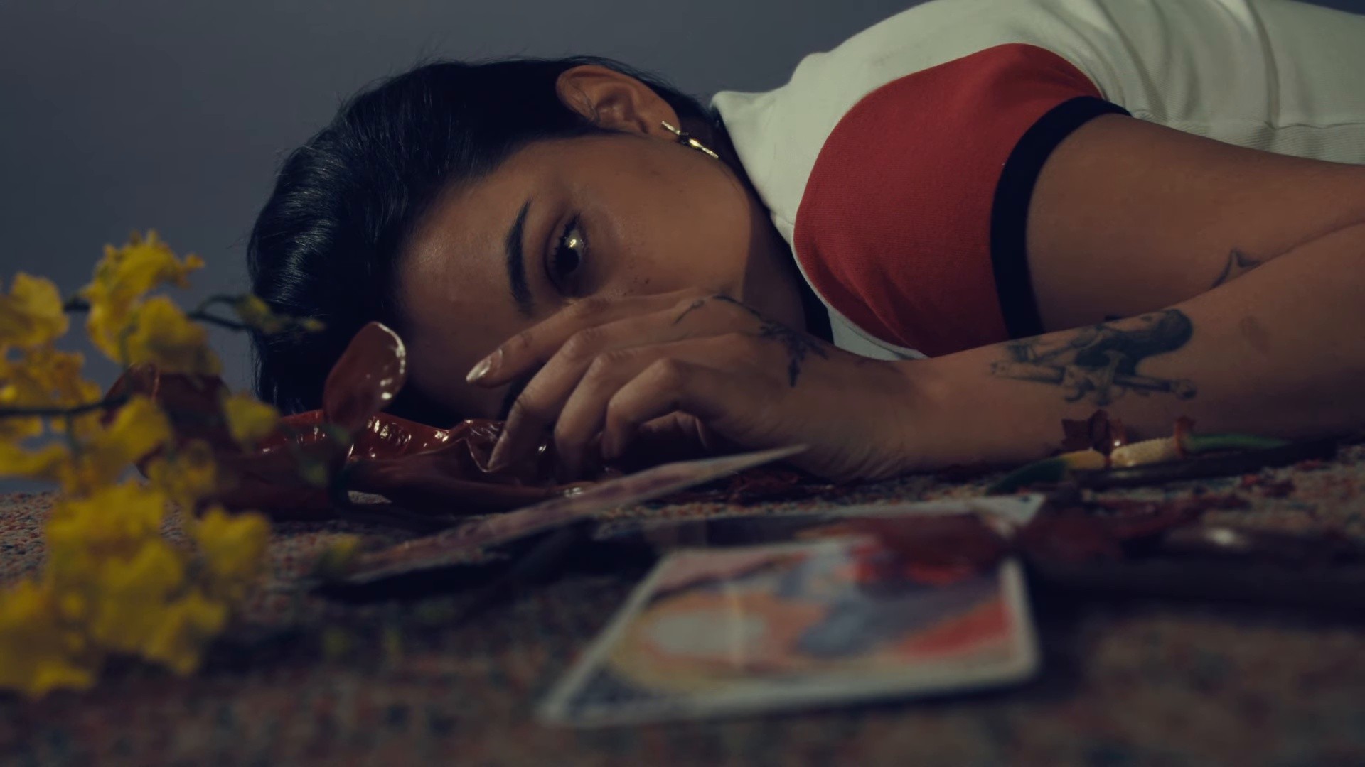 6am (2025) —  shot,  lighting