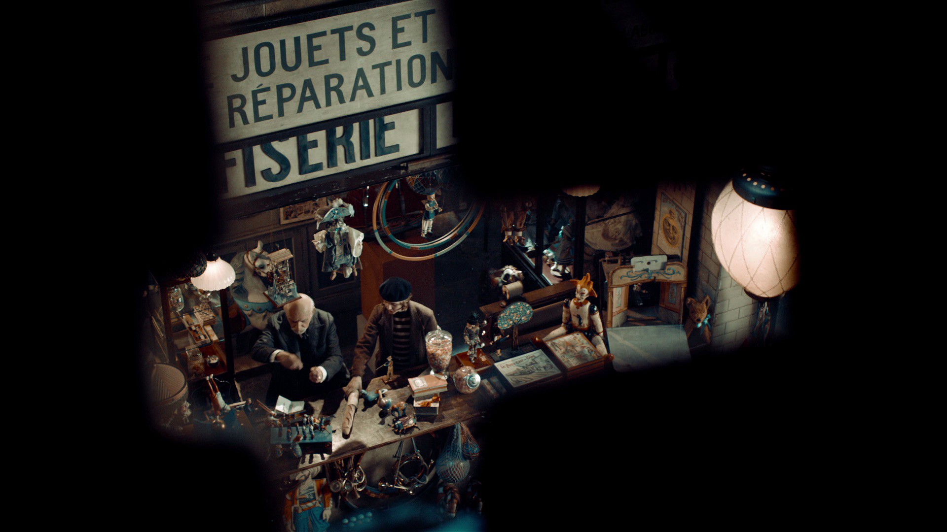 Hugo (2011) —  shot,  lighting