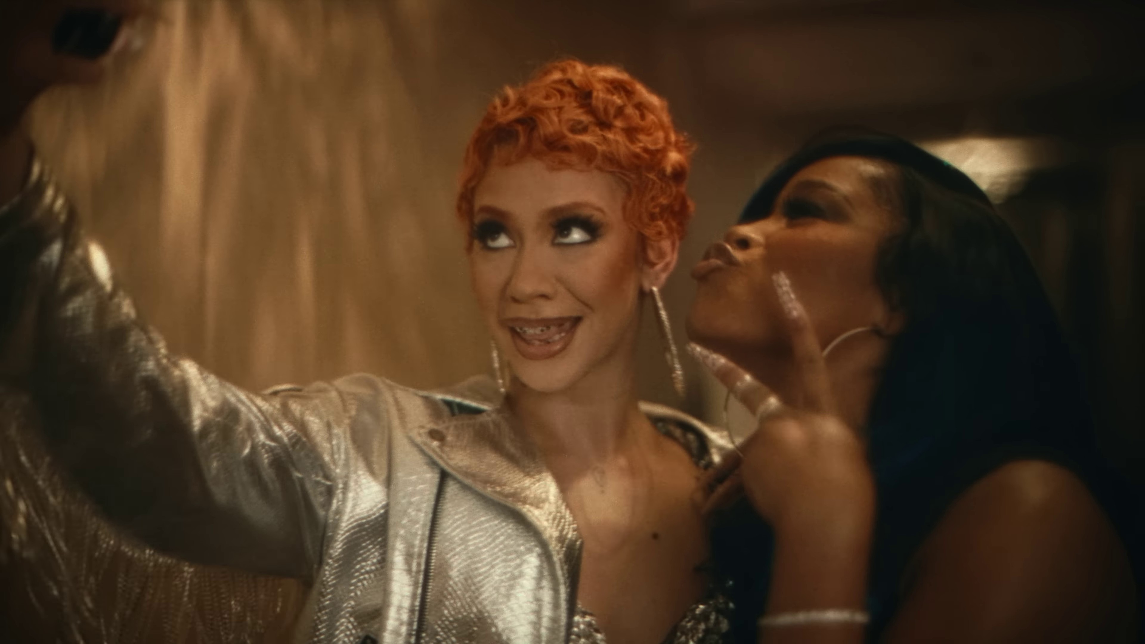 Boyfriend (2023) —  shot,  lighting