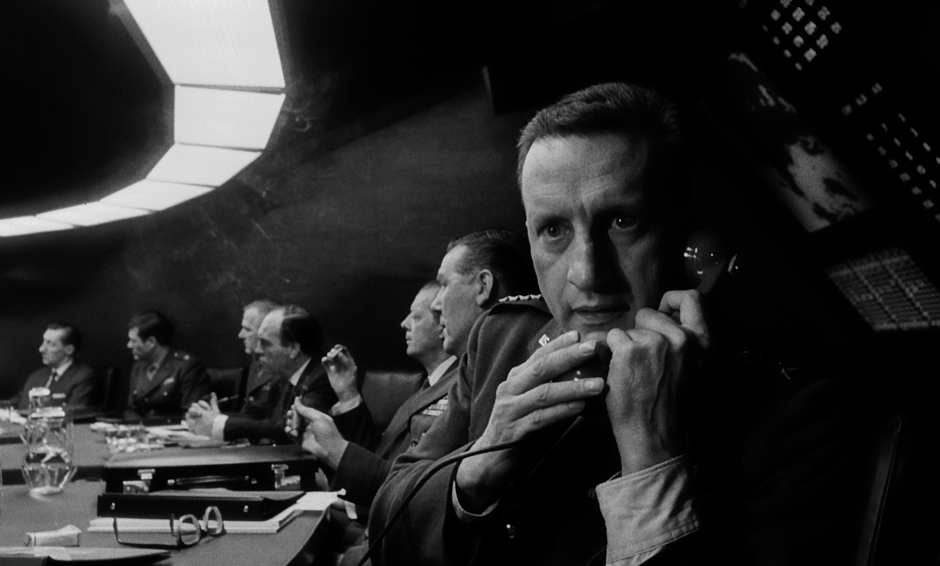 Dr. Strangelove or: How I Learned to Stop Worrying and Love the Bomb (1964) —  shot,  lighting