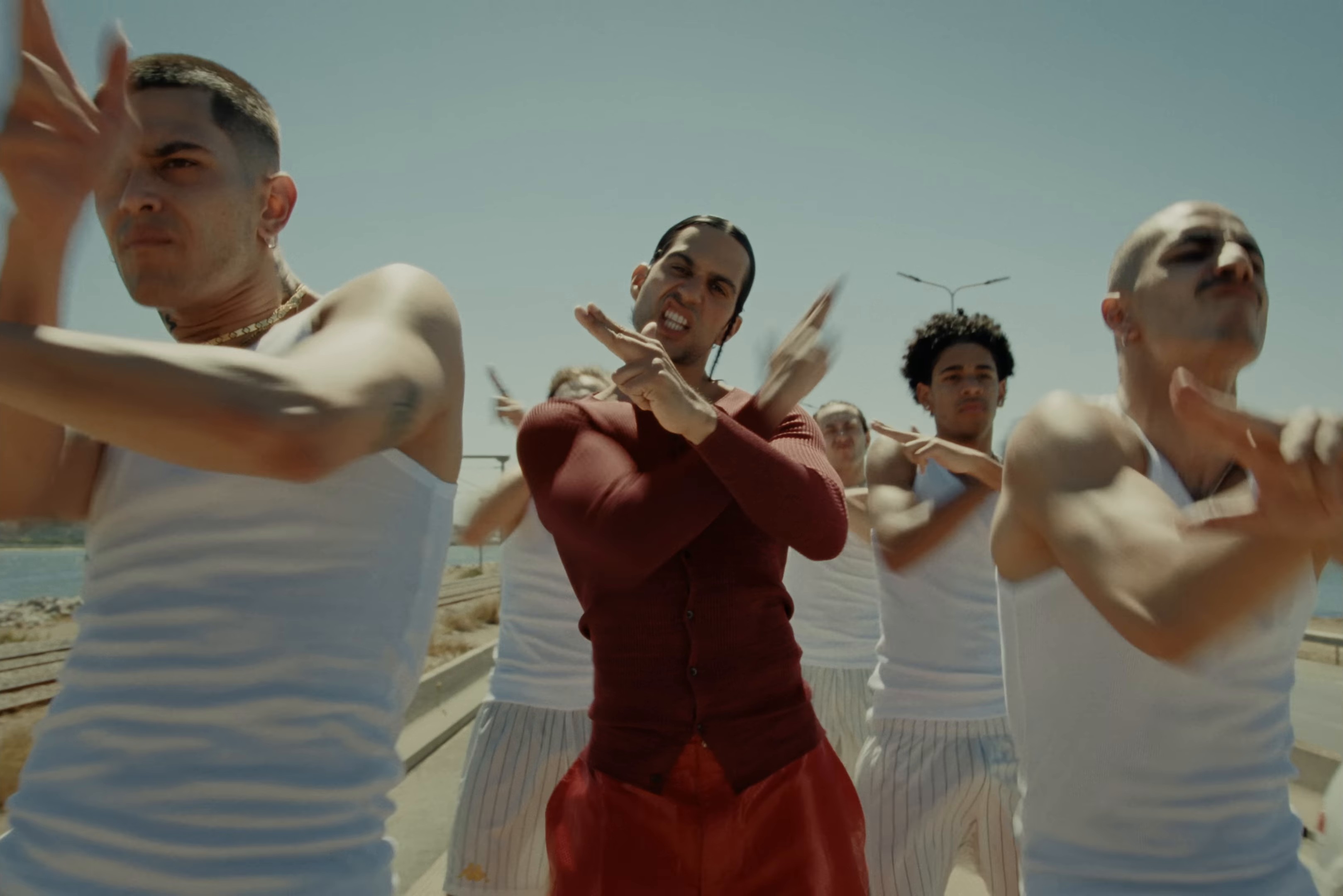 RA TA TA (2024) —  shot,  lighting