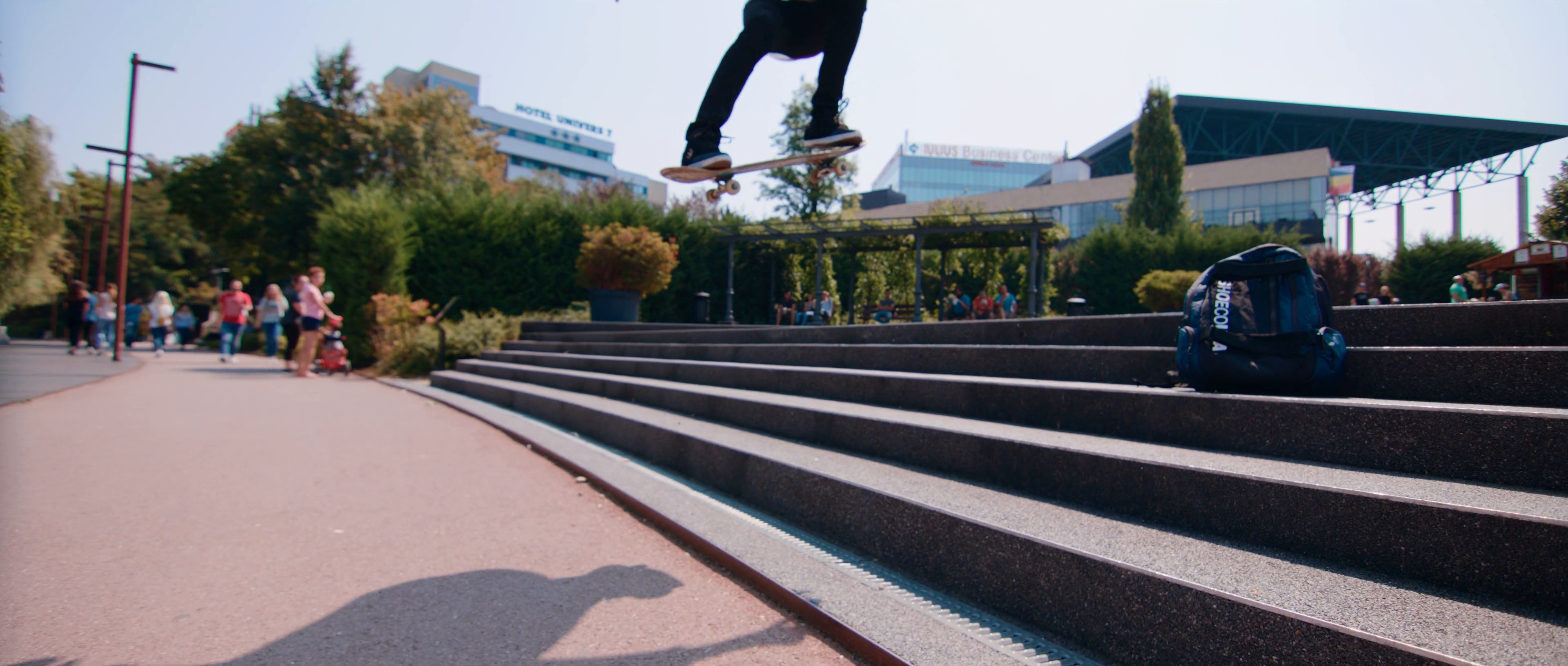Iulius Mall Back to School (2018) —  shot,  lighting