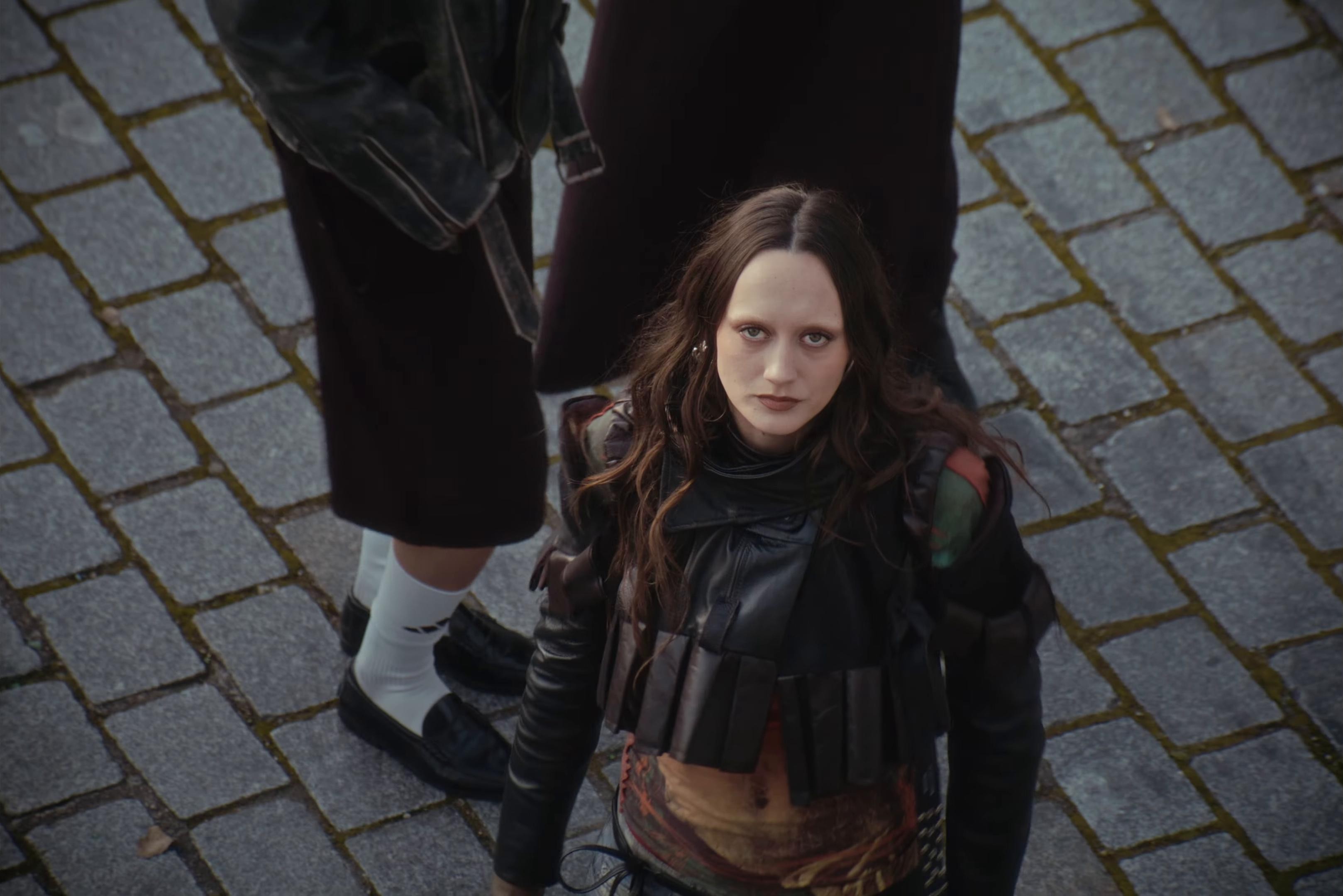 Uuu (2024) —  shot,  lighting