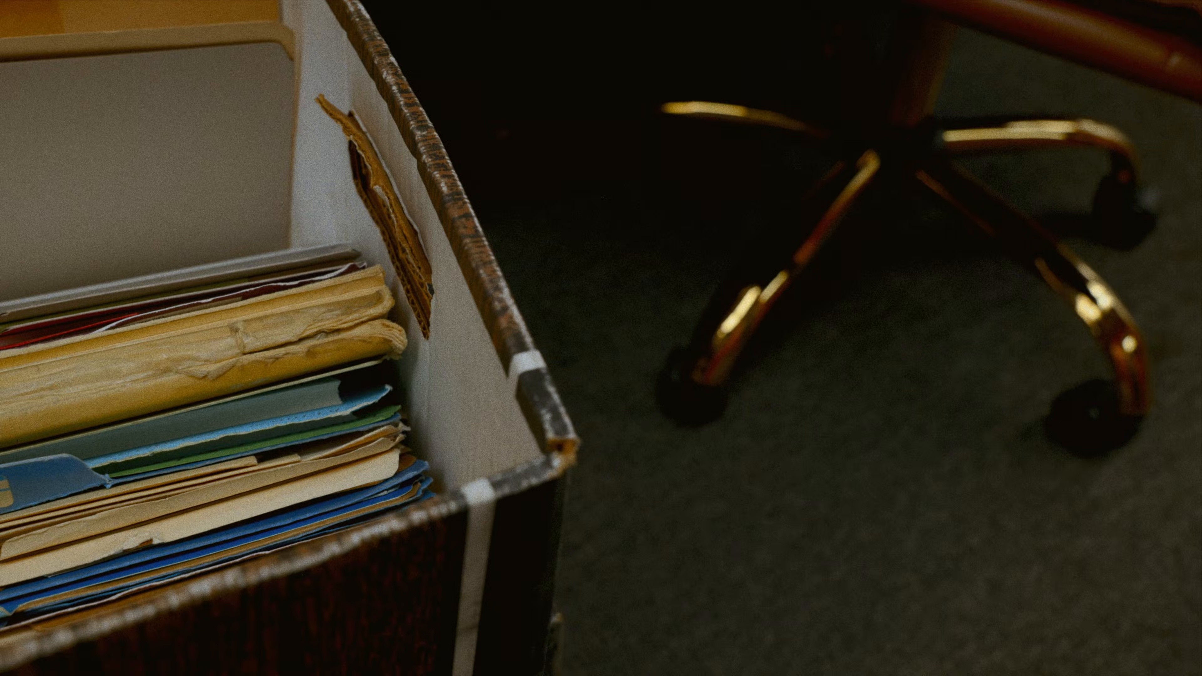 HOWWEFLOW (2025) —  shot,  lighting