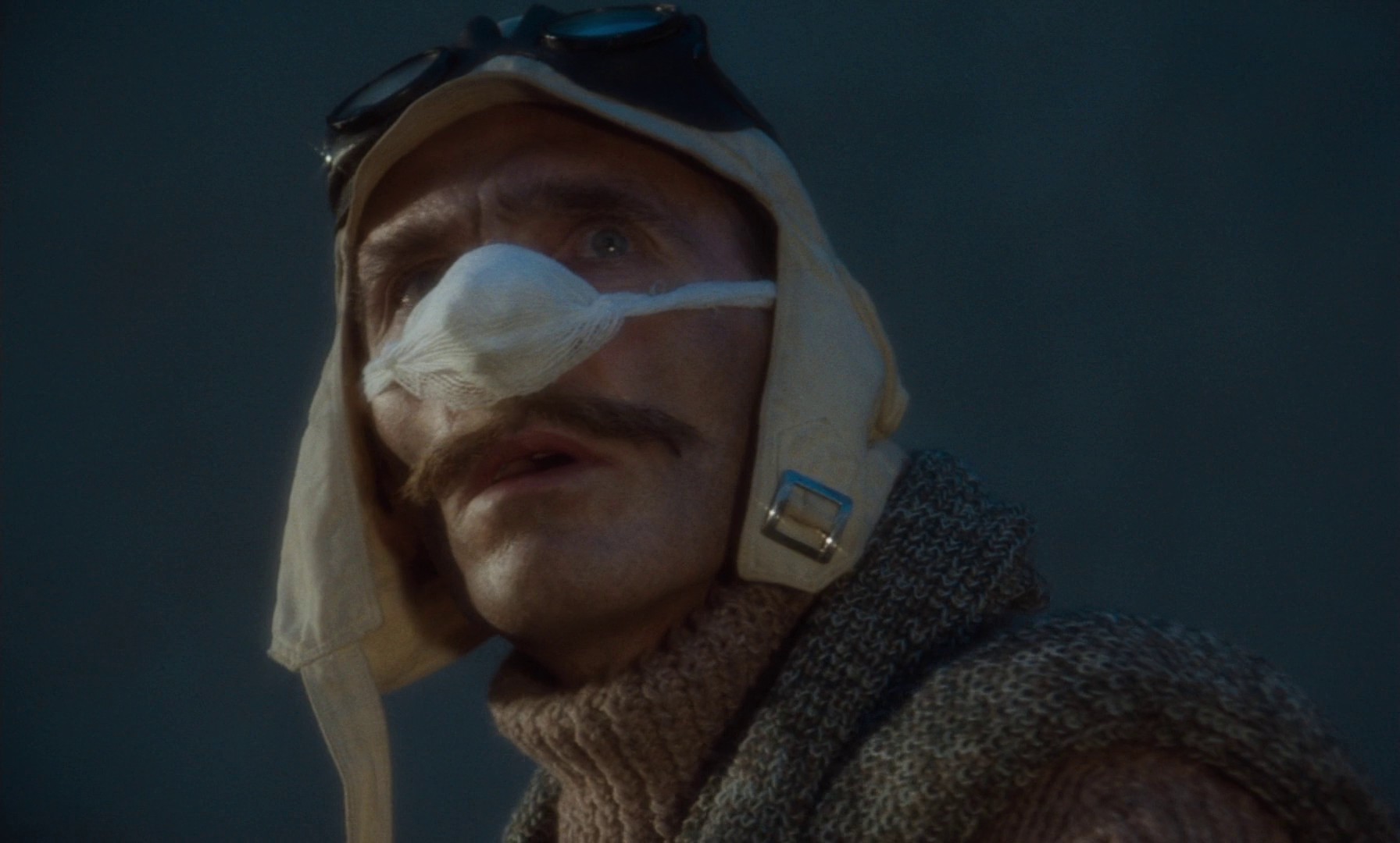 Adela Has Not Had Supper Yet (1978) —  shot,  lighting