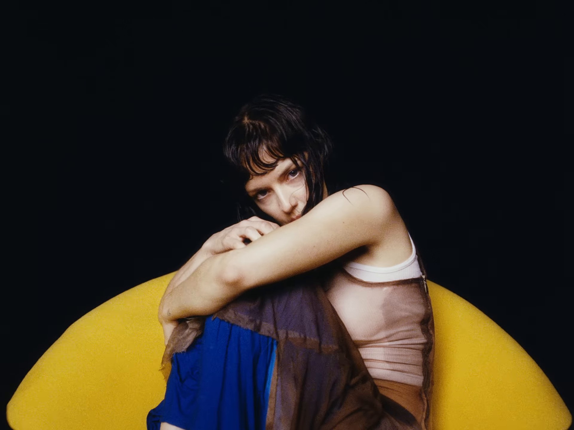 Run Your Mouth (2024) —  shot,  lighting