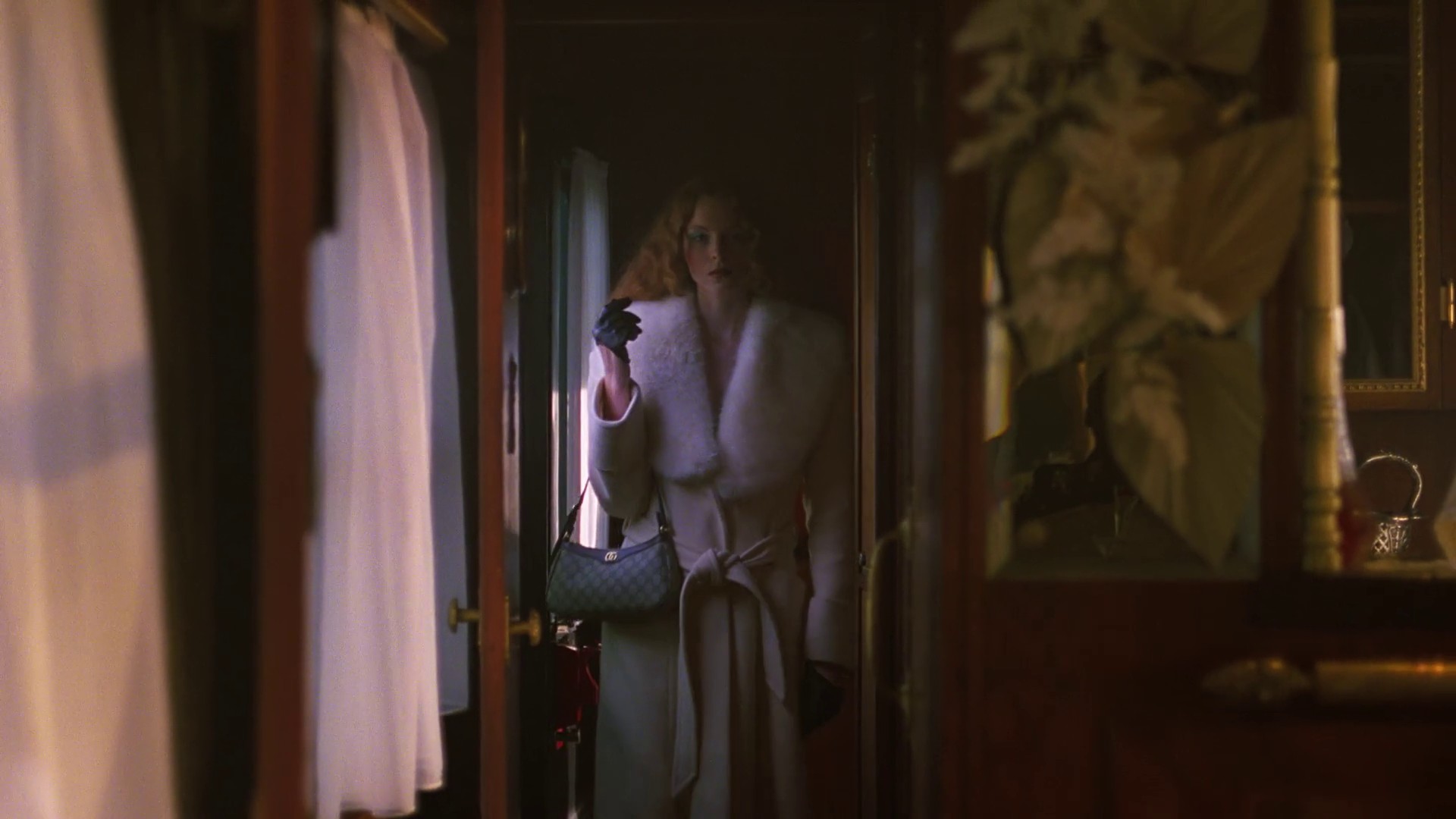 GUCCI GIFT 2023 (2023) —  shot,  lighting