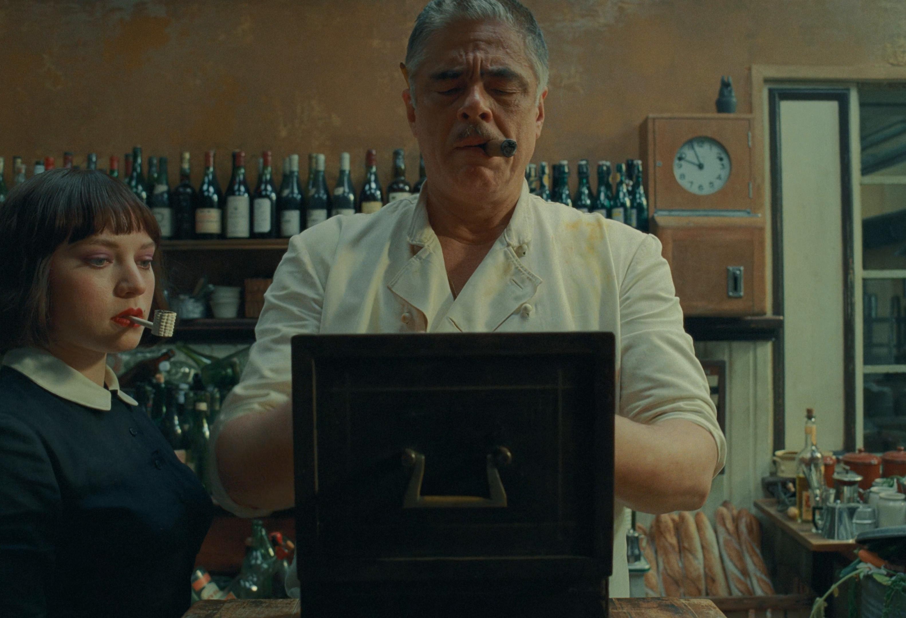 The Phoenician Scheme (2025) —  shot,  lighting