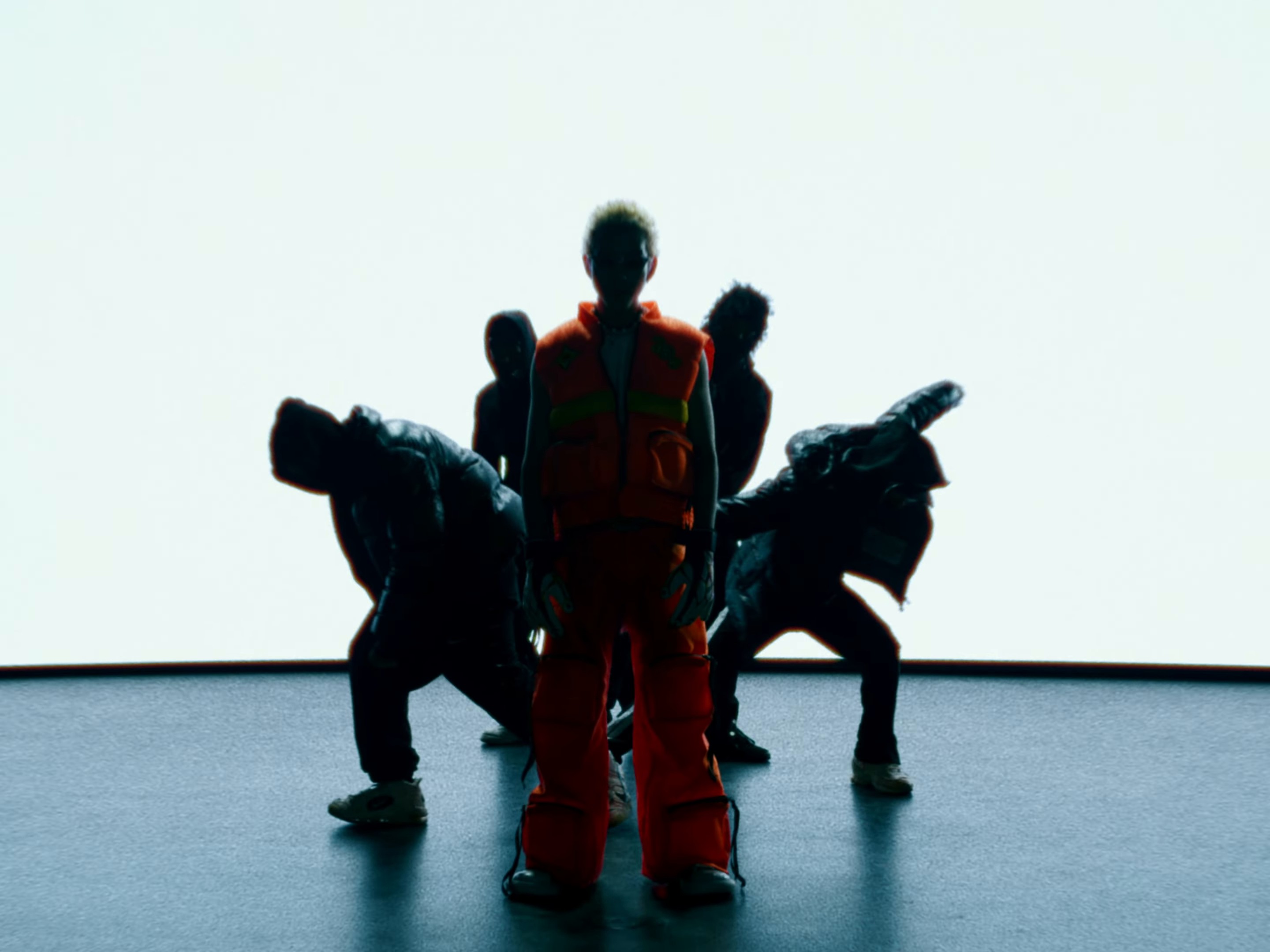 Aoeng Aoey (2024) —  shot,  lighting