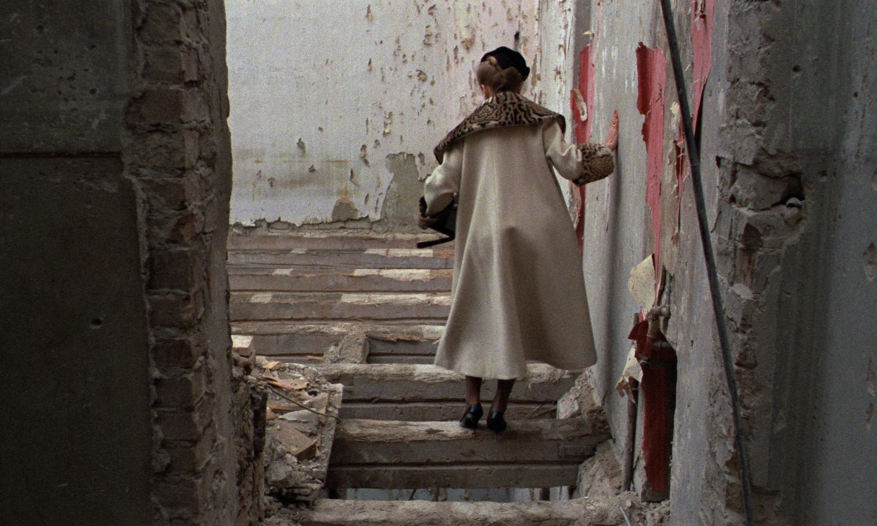 The Marriage of Maria Braun (1979) —  shot,  lighting