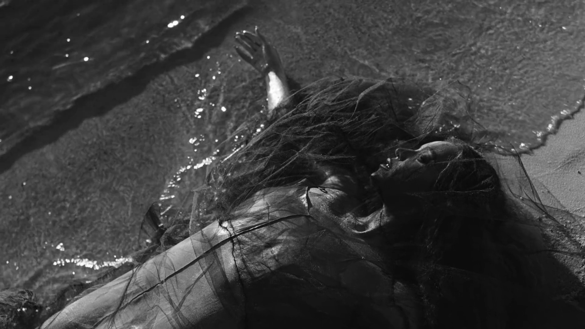 Sandcastles (2017) —  shot,  lighting