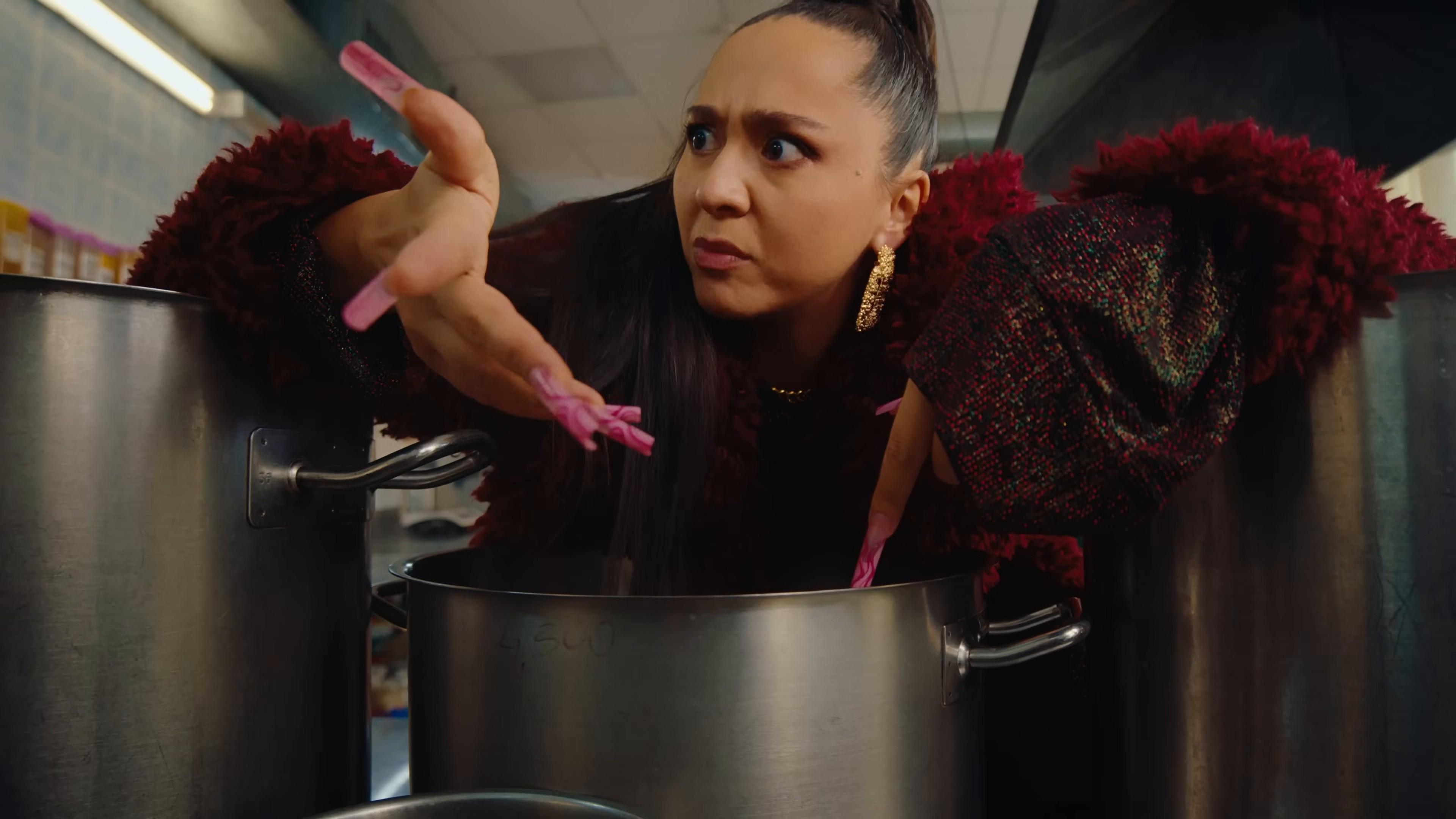 KRESTYANIN (2025) —  shot,  lighting