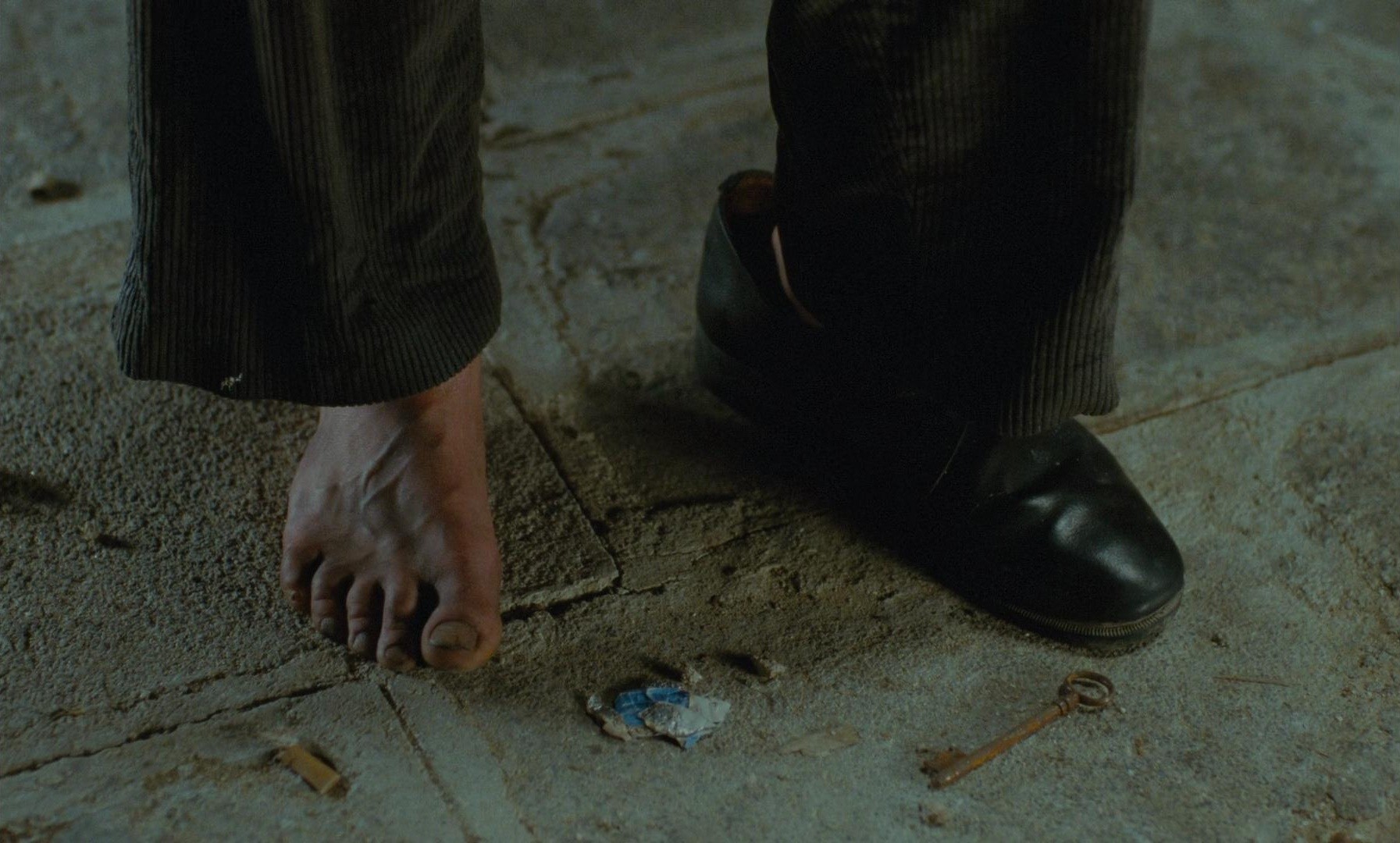 The Lovers on the Bridge (1999) —  shot,  lighting