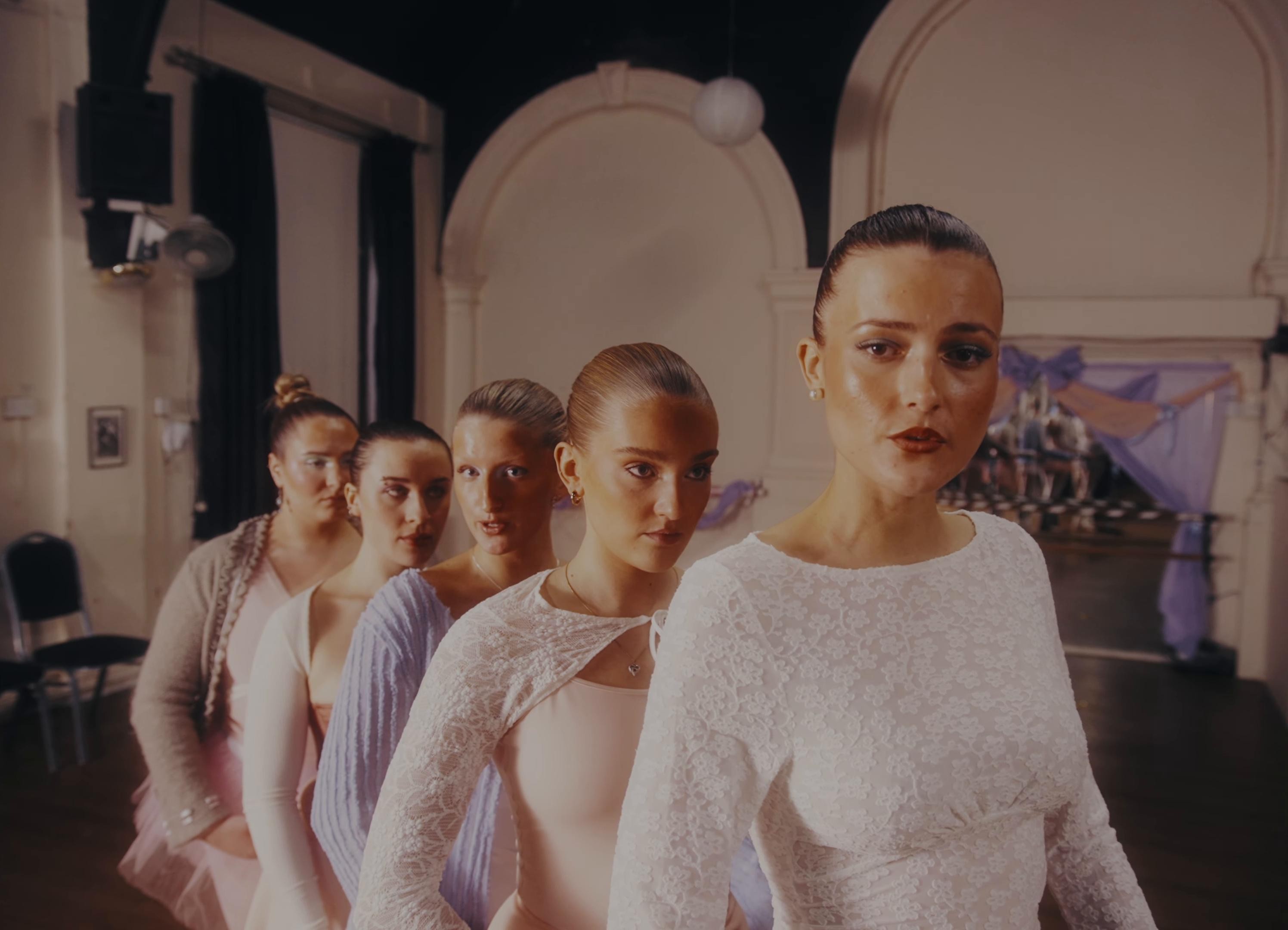 Flink Pike (2025) —  shot,  lighting