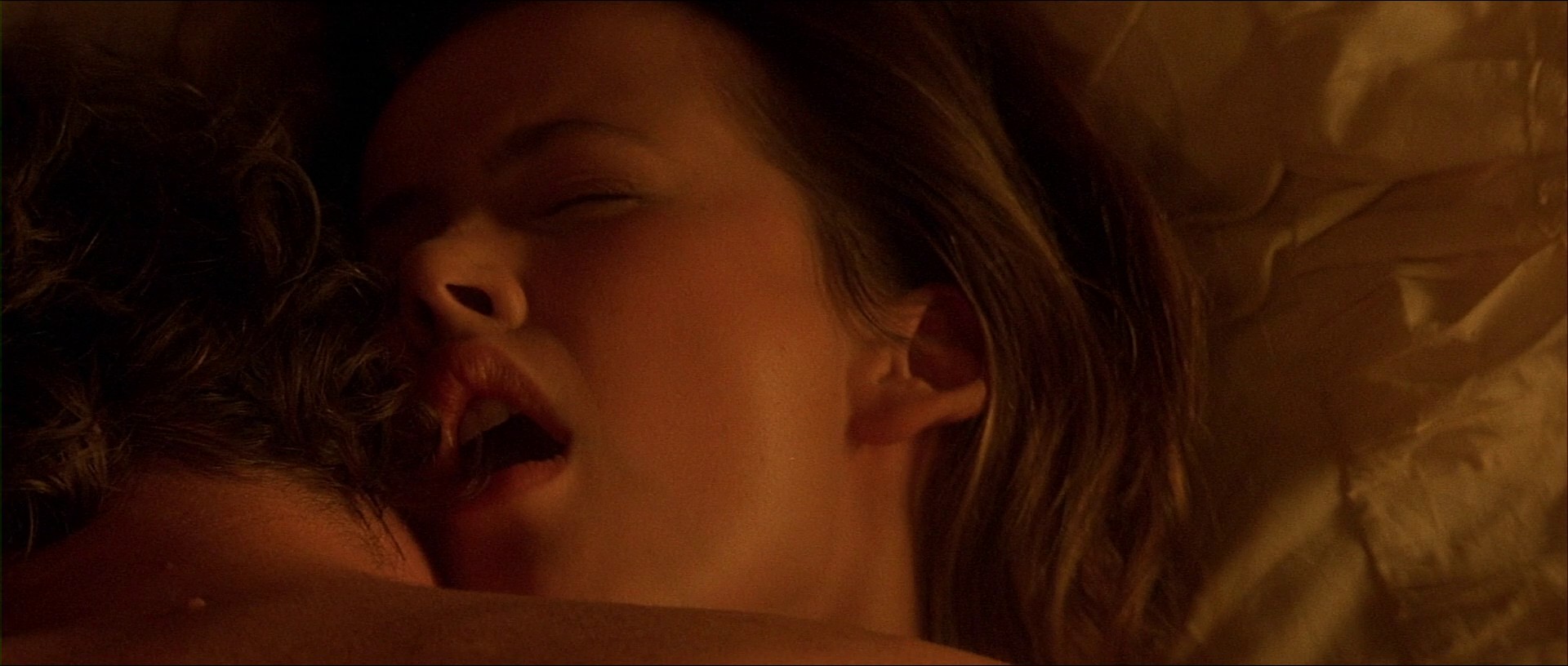 Firelight (1997) —  shot,  lighting