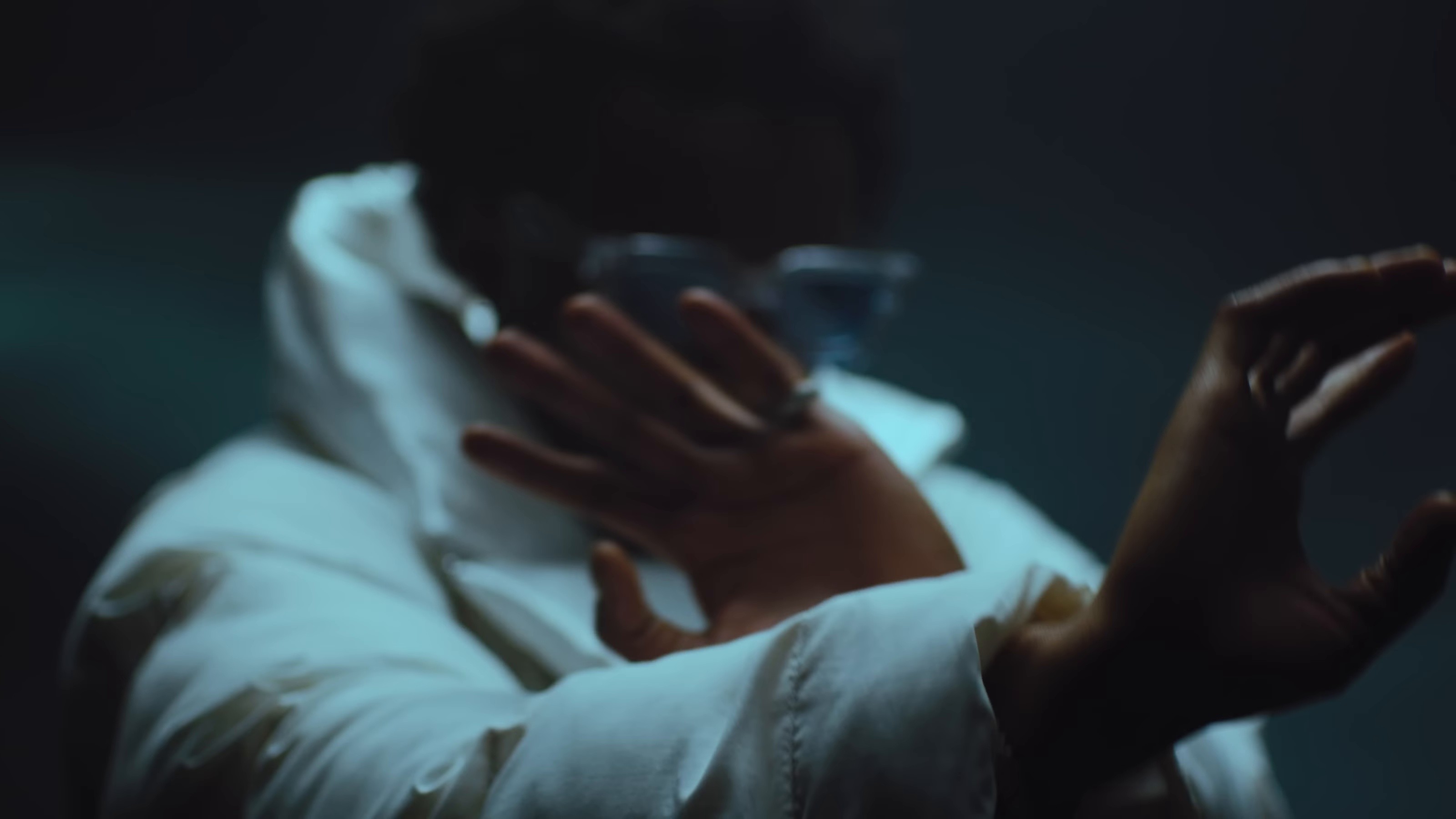 Solo (2024) —  shot,  lighting