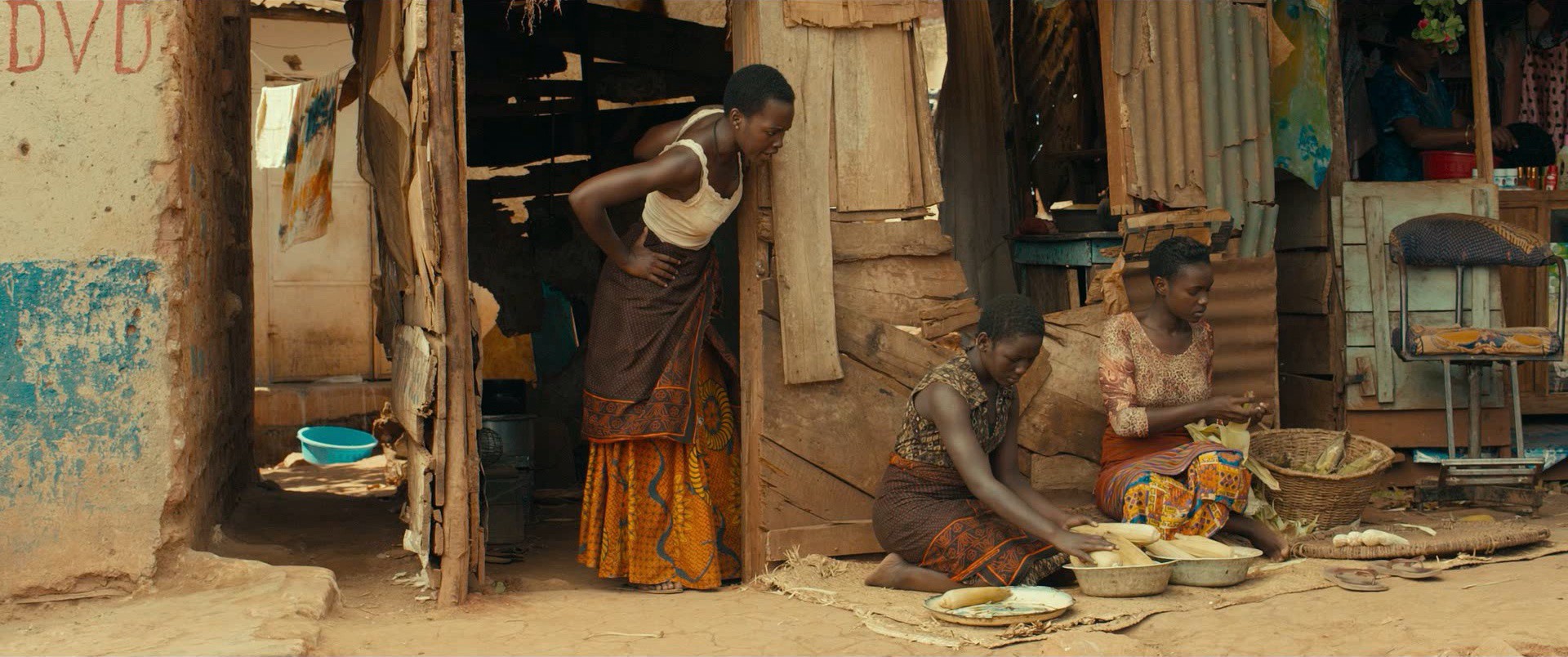 Queen of Katwe (2016) —  shot,  lighting