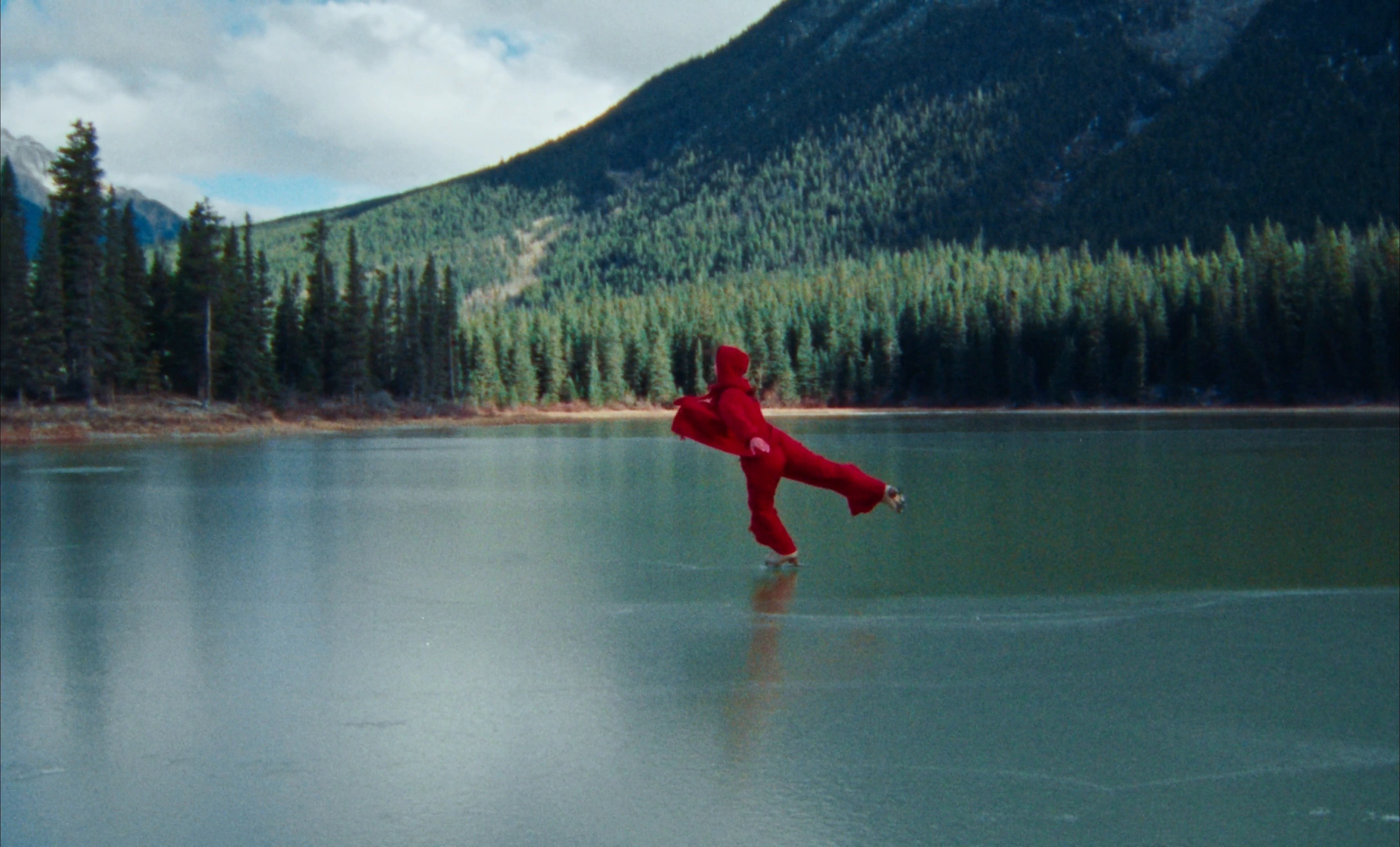 Ffern Winter 25 (2024) —  shot,  lighting