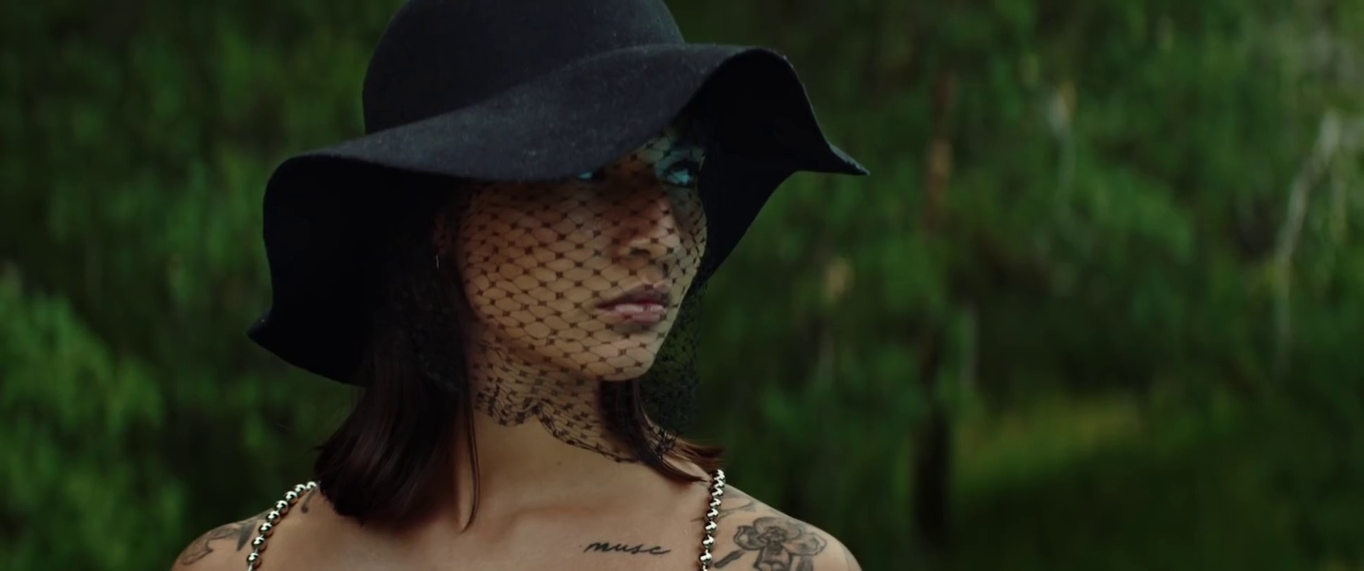 Du mal à te dire (2021) —  shot,  lighting