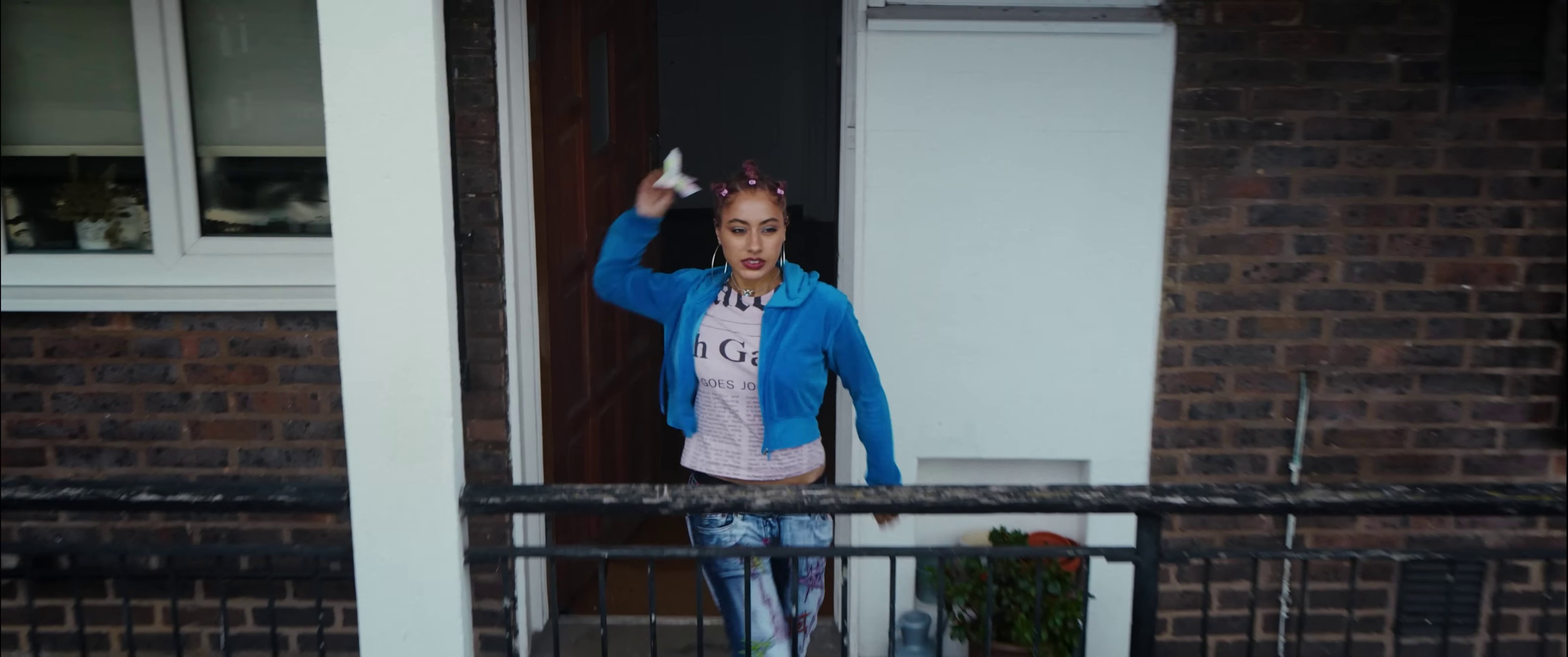 Nice to meet you (2023) —  shot,  lighting