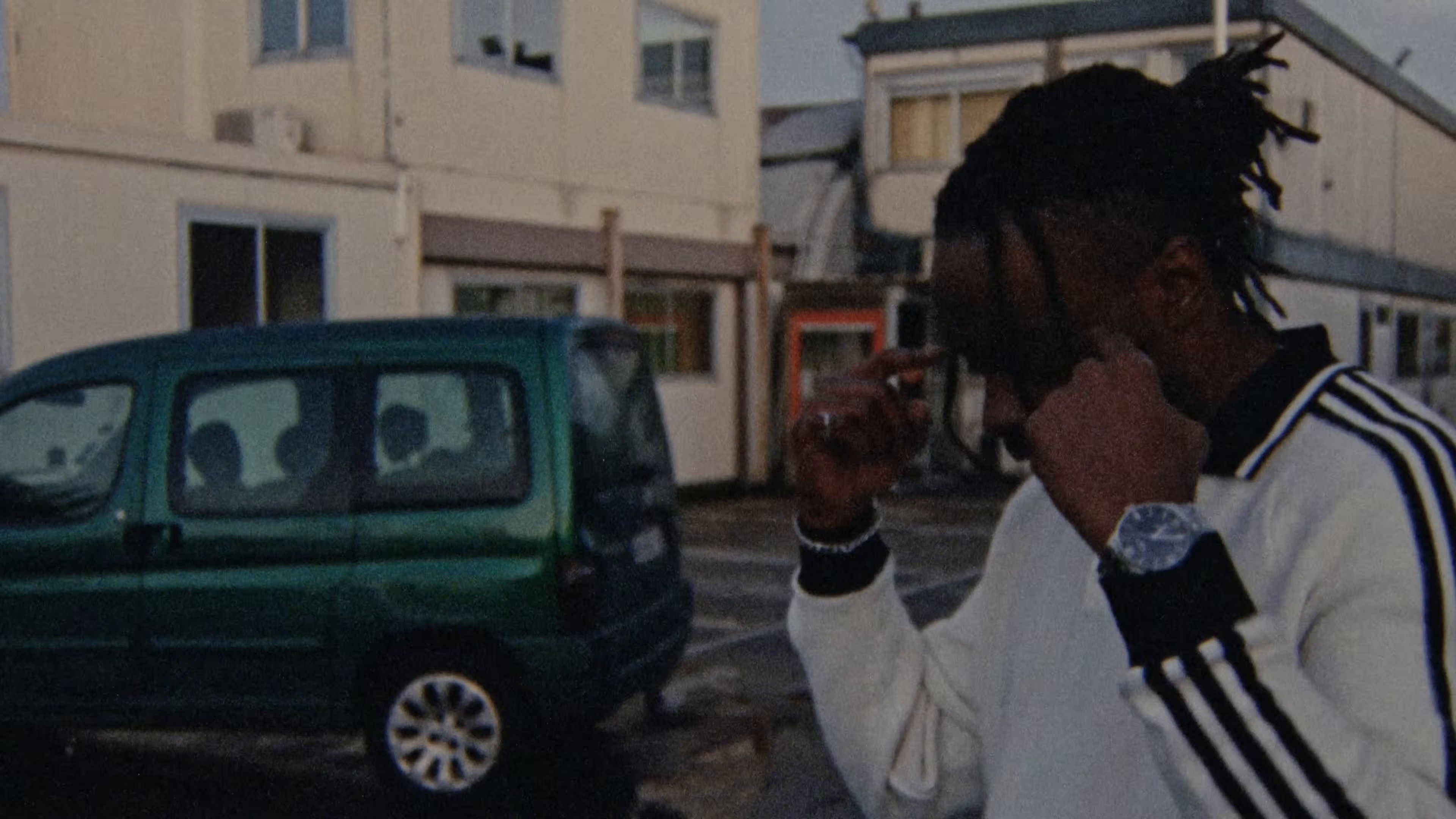 Berlingo (2025) —  shot,  lighting