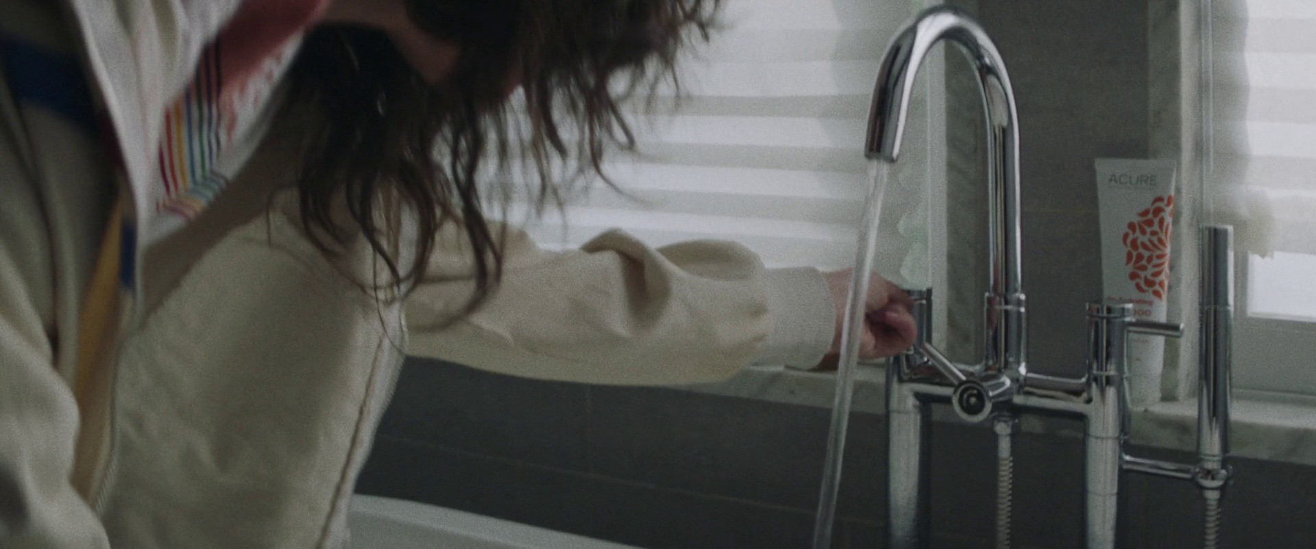 Terra (2018) —  shot,  lighting