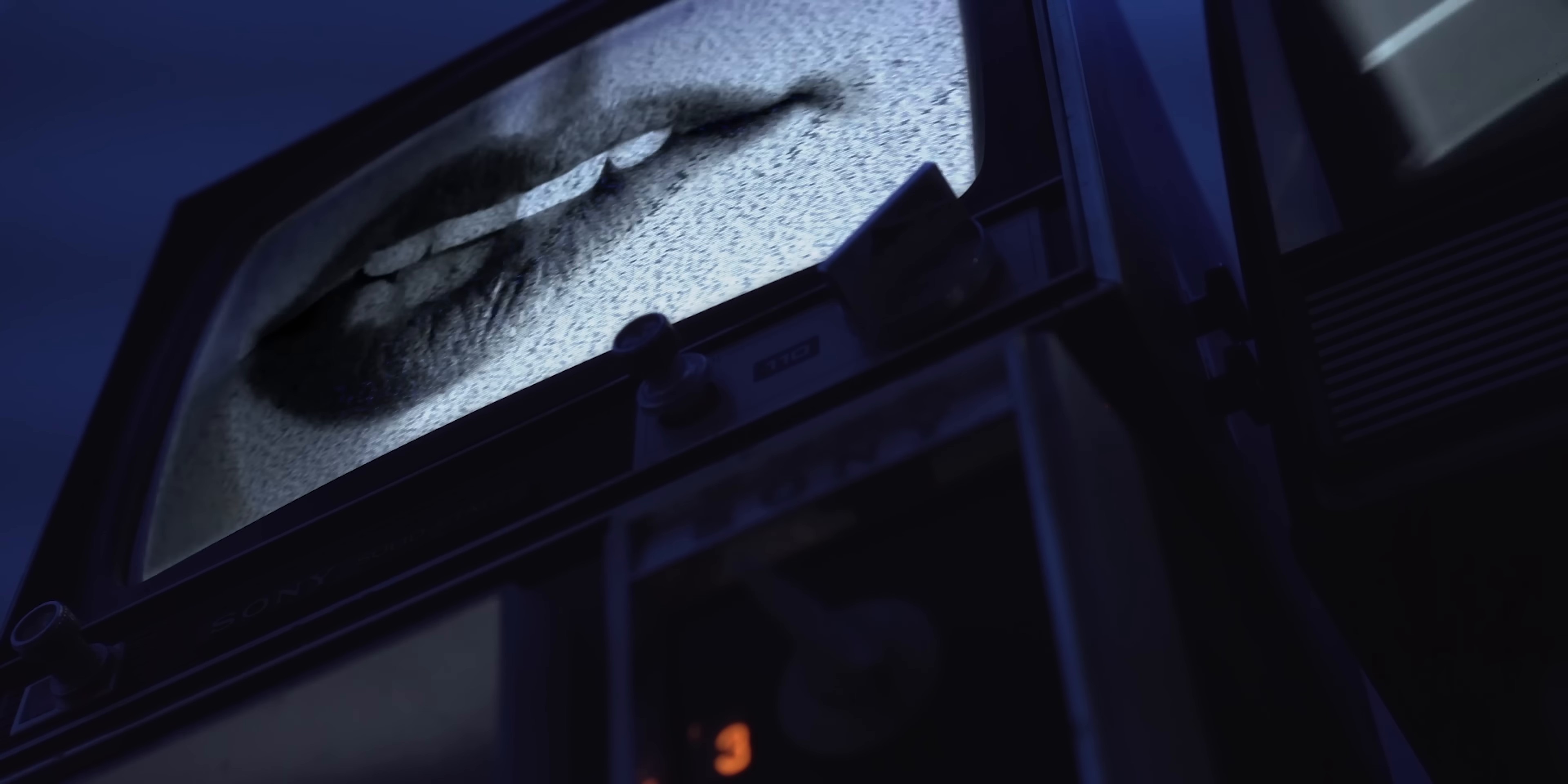 Showbiz (2024) —  shot,  lighting