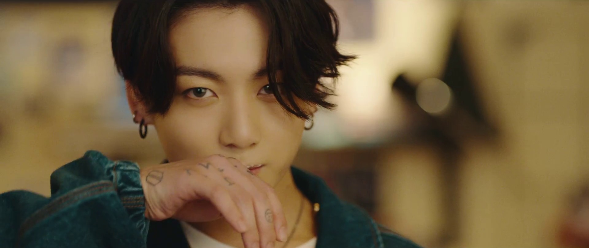 Dynamite (2020) —  shot,  lighting