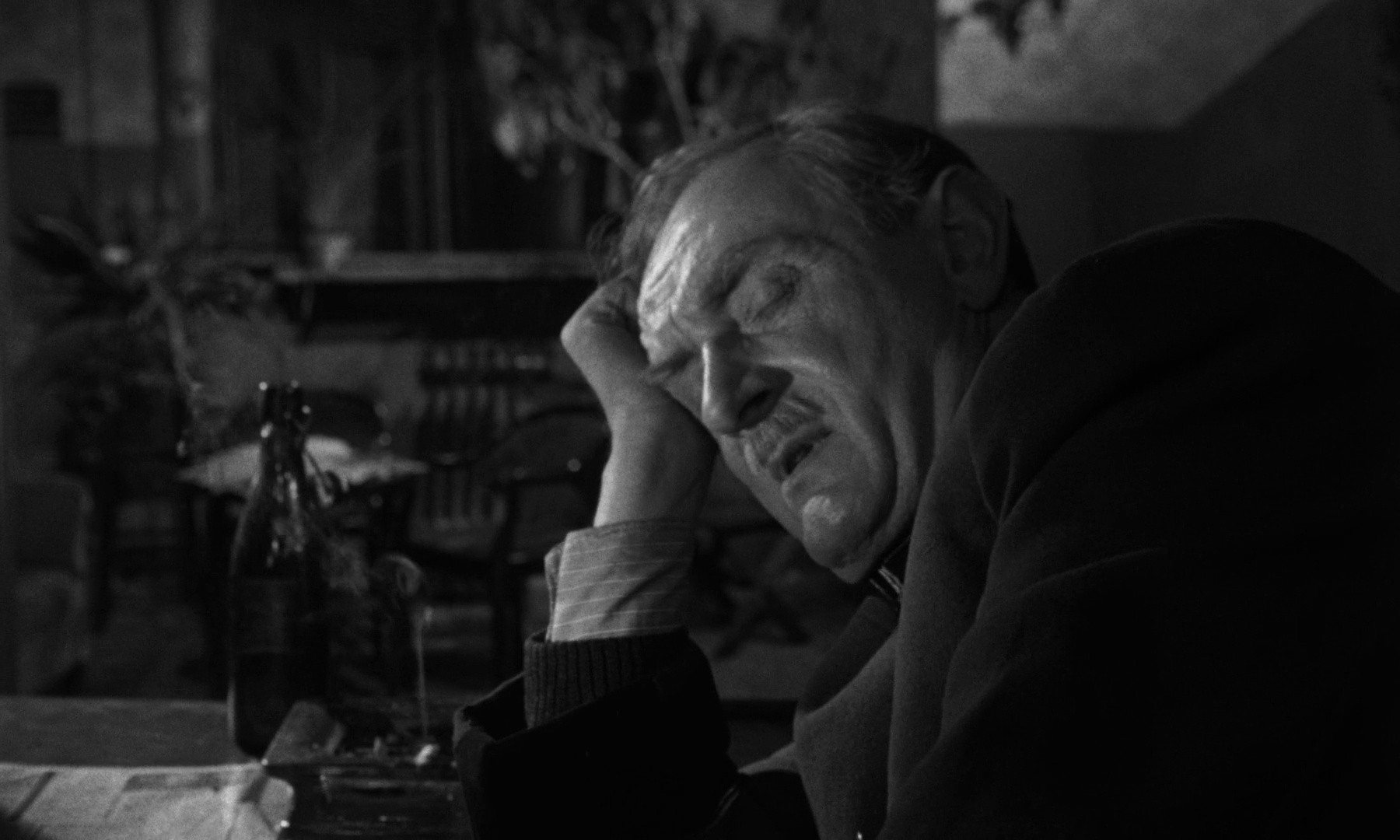 Ashes and Diamonds (1961) —  shot,  lighting