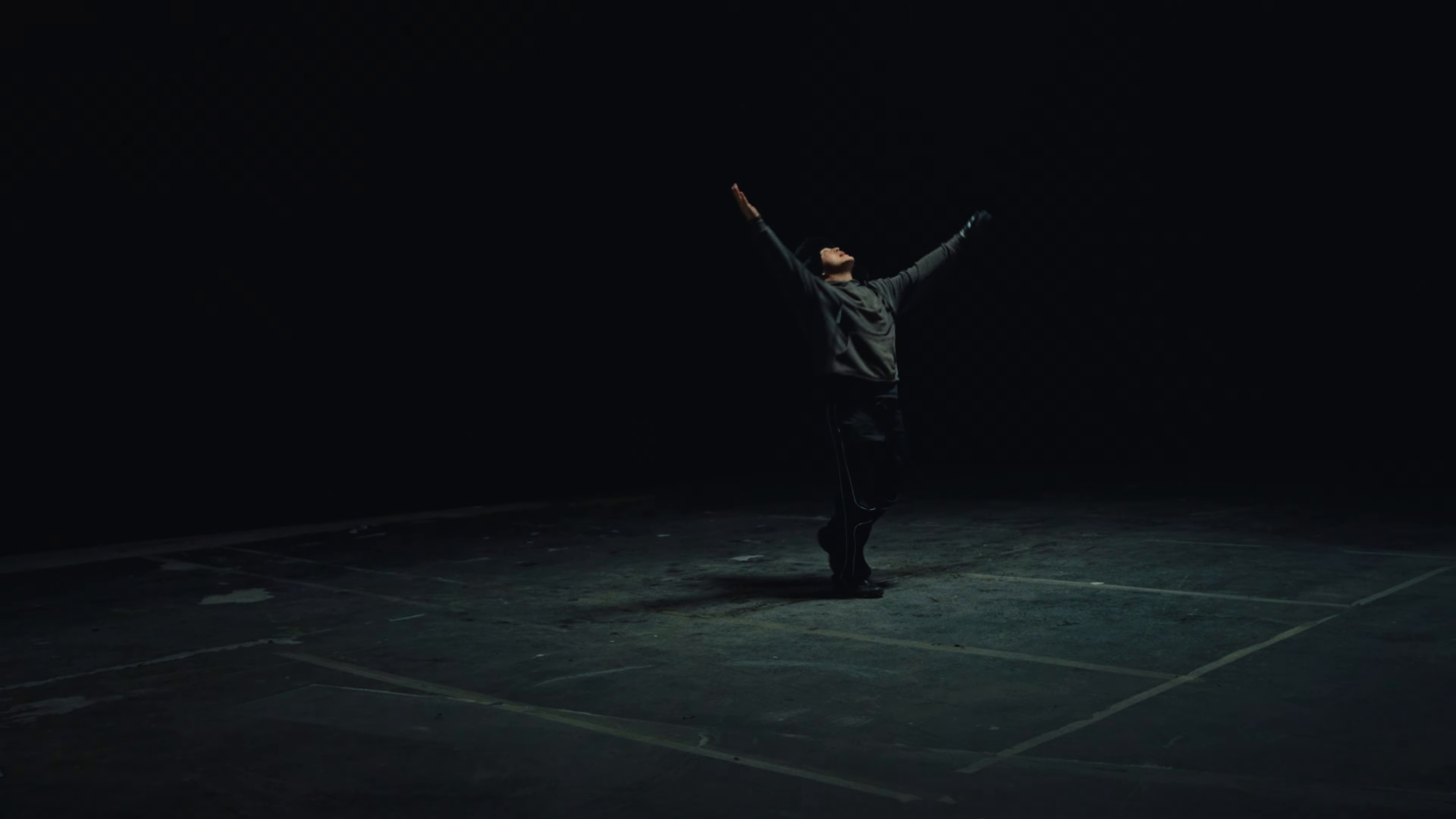 K BELLEZA (2025) —  shot,  lighting